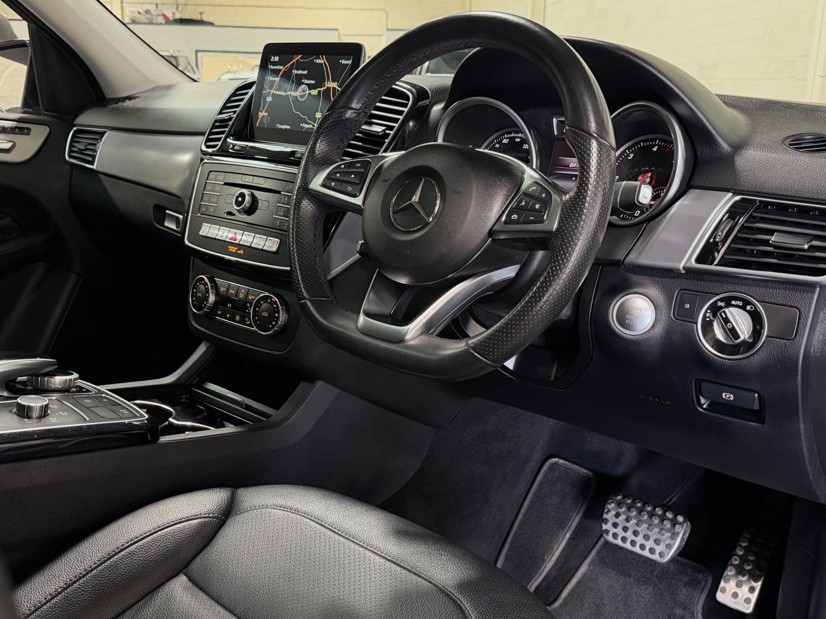 Mercedes-Benz GLE 2.1 GLE250d AMG Line (Premium) SUV 5dr Diesel G-Tronic 4MATIC Euro 6 (s/s) (204 ps)