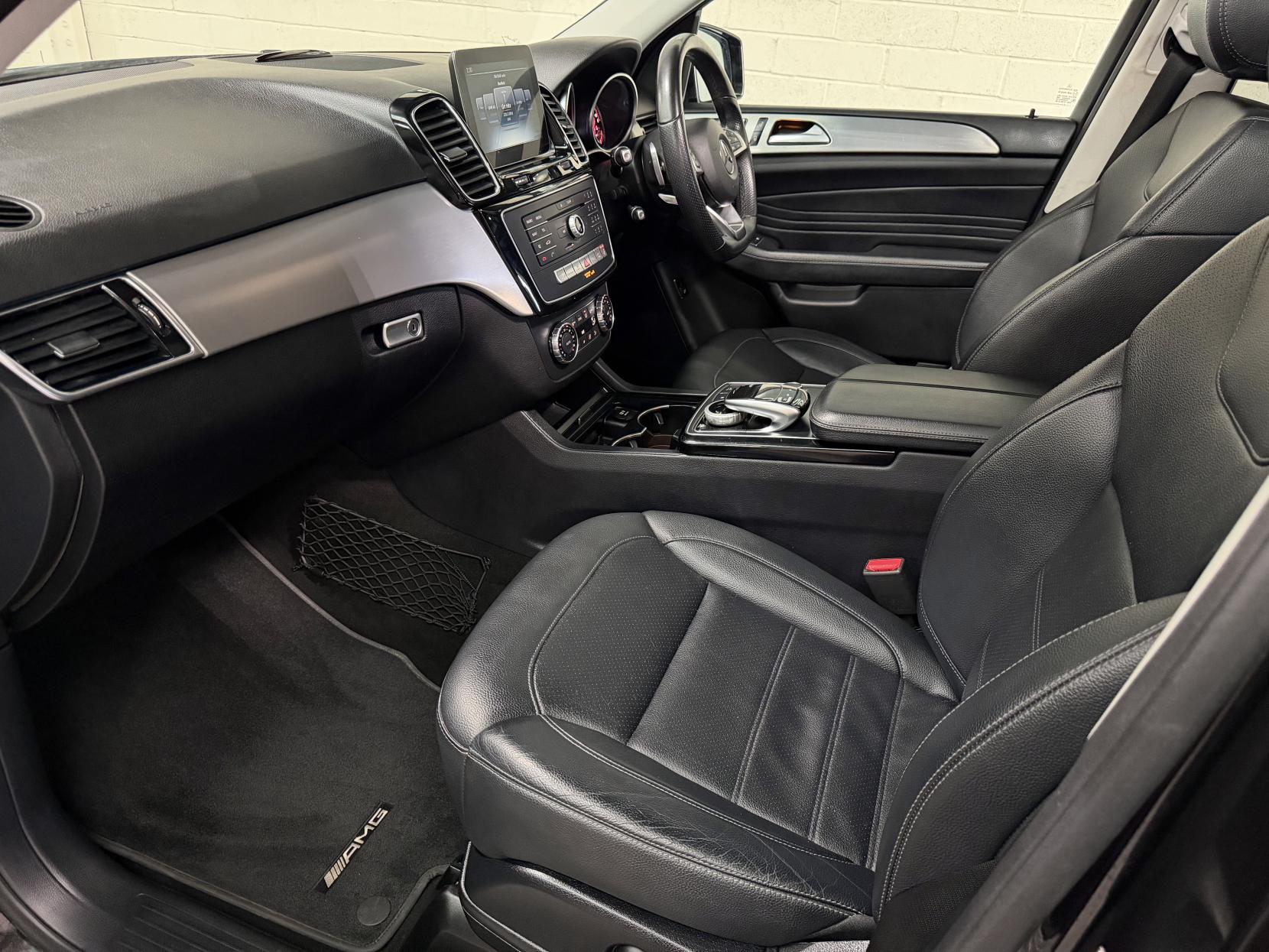 Mercedes-Benz GLE 2.1 GLE250d AMG Line (Premium) SUV 5dr Diesel G-Tronic 4MATIC Euro 6 (s/s) (204 ps)