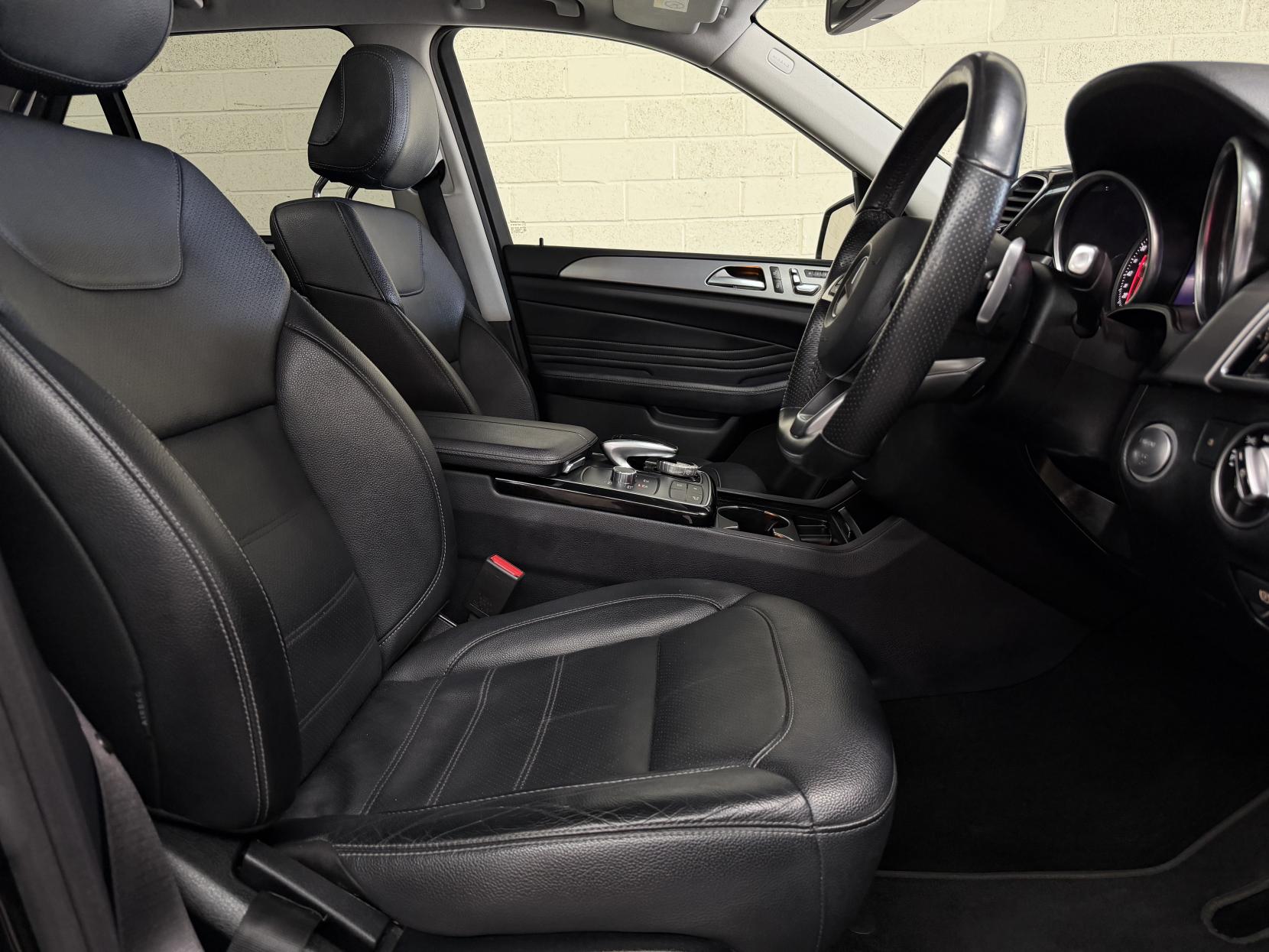 Mercedes-Benz GLE 2.1 GLE250d AMG Line (Premium) SUV 5dr Diesel G-Tronic 4MATIC Euro 6 (s/s) (204 ps)