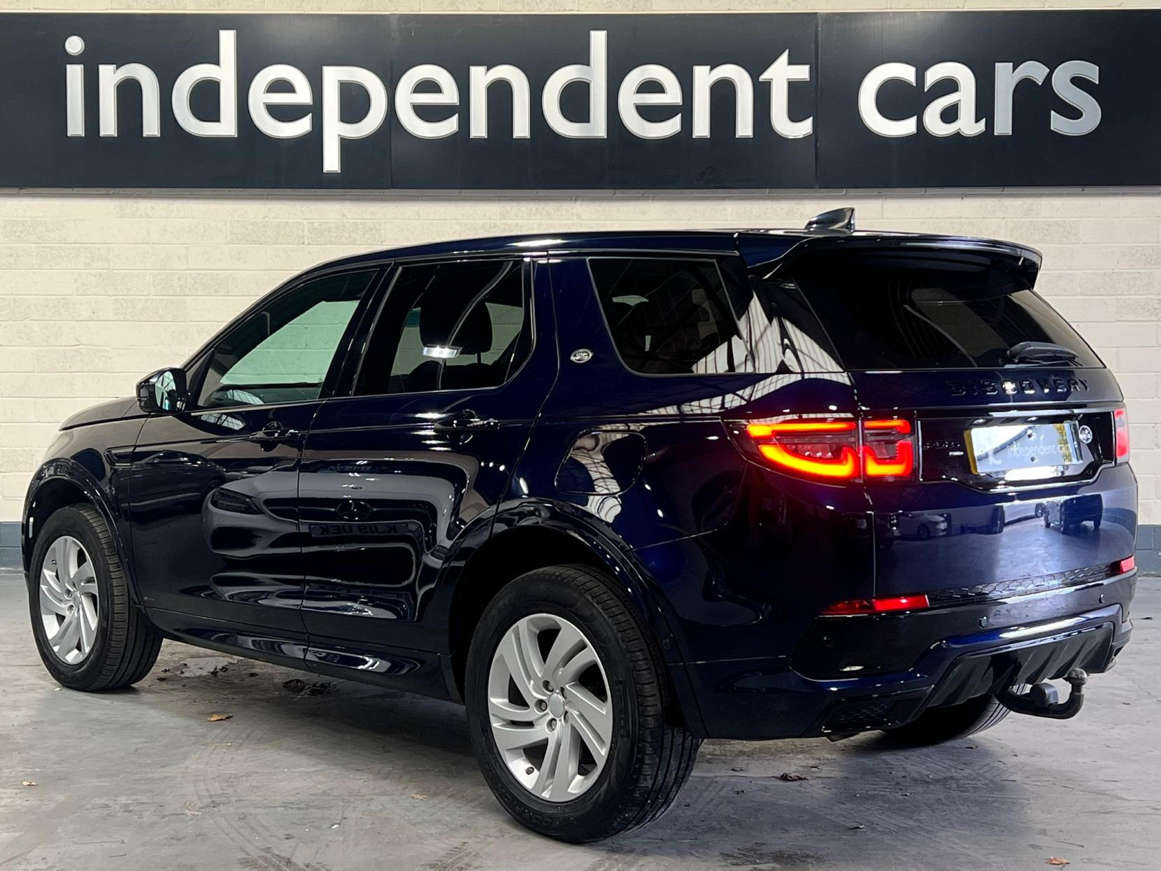Land Rover Discovery Sport 1.5 P300e 12.2kWh R-Dynamic S SUV 5dr Petrol Plug-in Hybrid Auto 4WD Euro 6 (s/s) (309 ps)