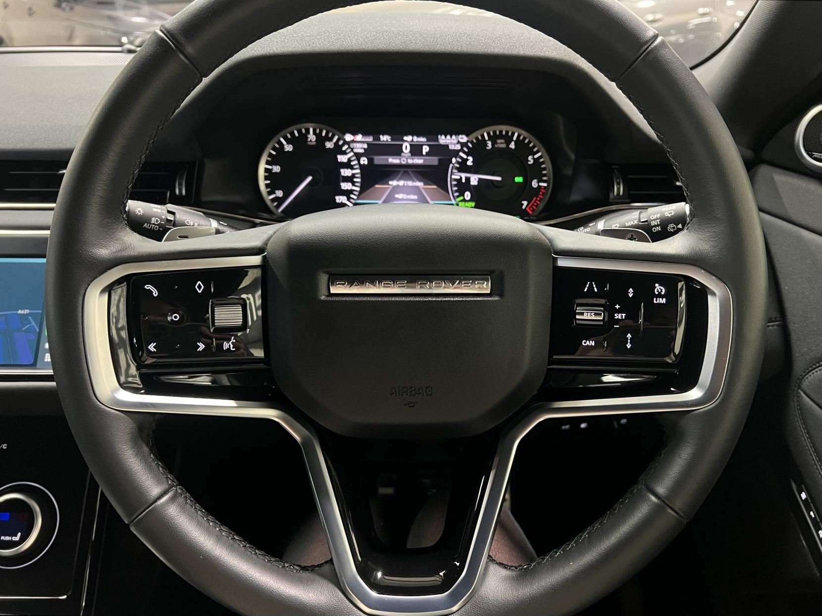 Land Rover Range Rover Evoque 1.5 P300e 12.2kWh R-Dynamic SE SUV 5dr Petrol Plug-in Hybrid Auto 4WD Euro 6 (s/s) (309 ps)