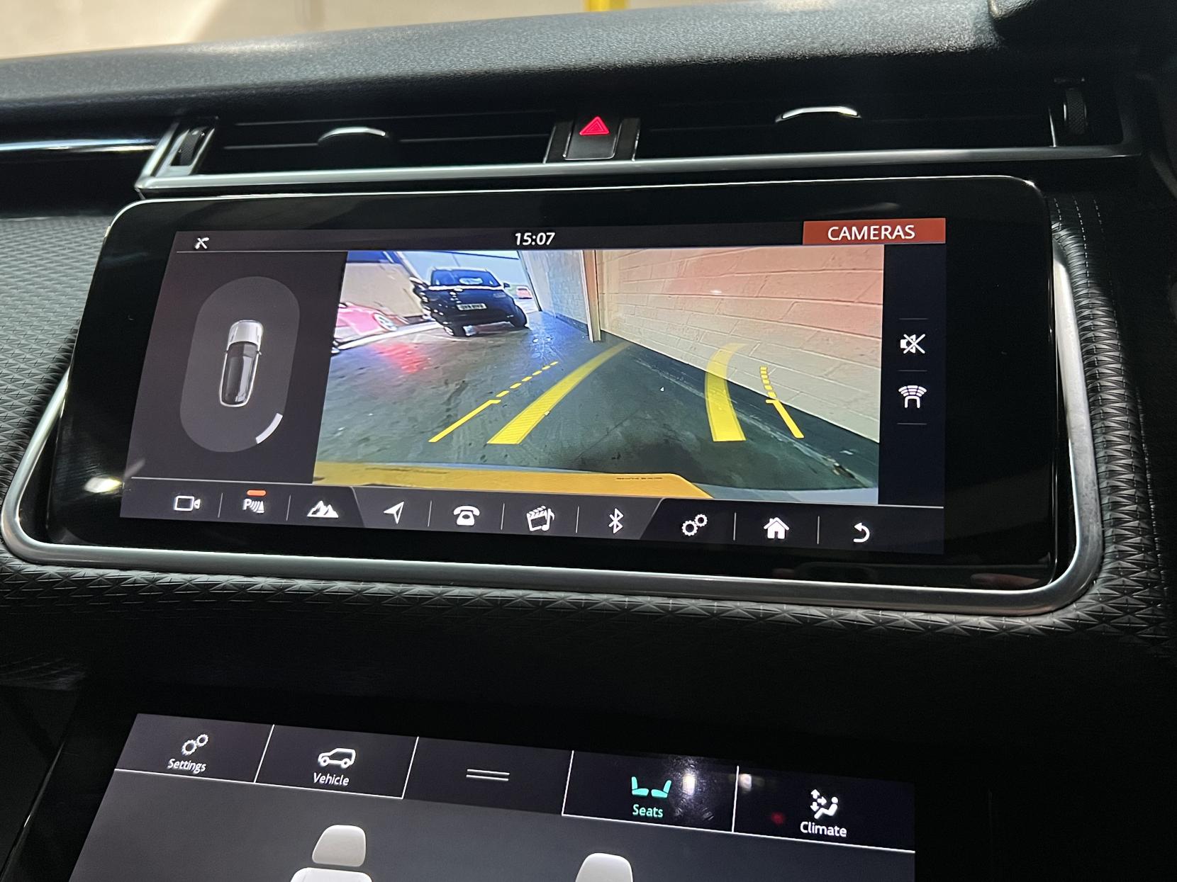 Land Rover Range Rover Velar 2.0 P250 R-Dynamic S SUV 5dr Petrol Auto 4WD Euro 6 (s/s) (250 bhp)