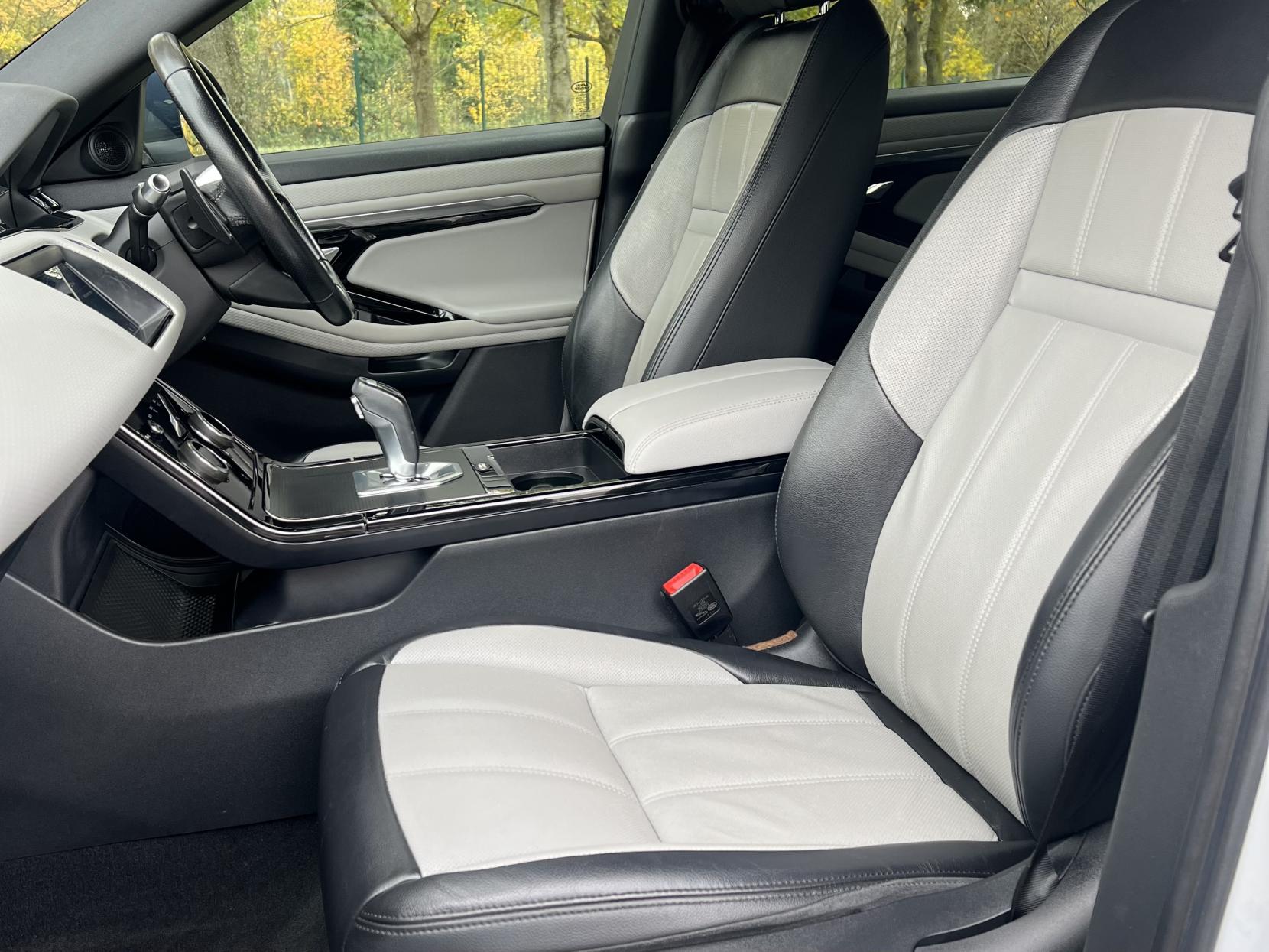 Land Rover Range Rover Evoque 2.0 P200 MHEV R-Dynamic S SUV 5dr Petrol Auto 4WD Euro 6 (s/s) (200 ps)