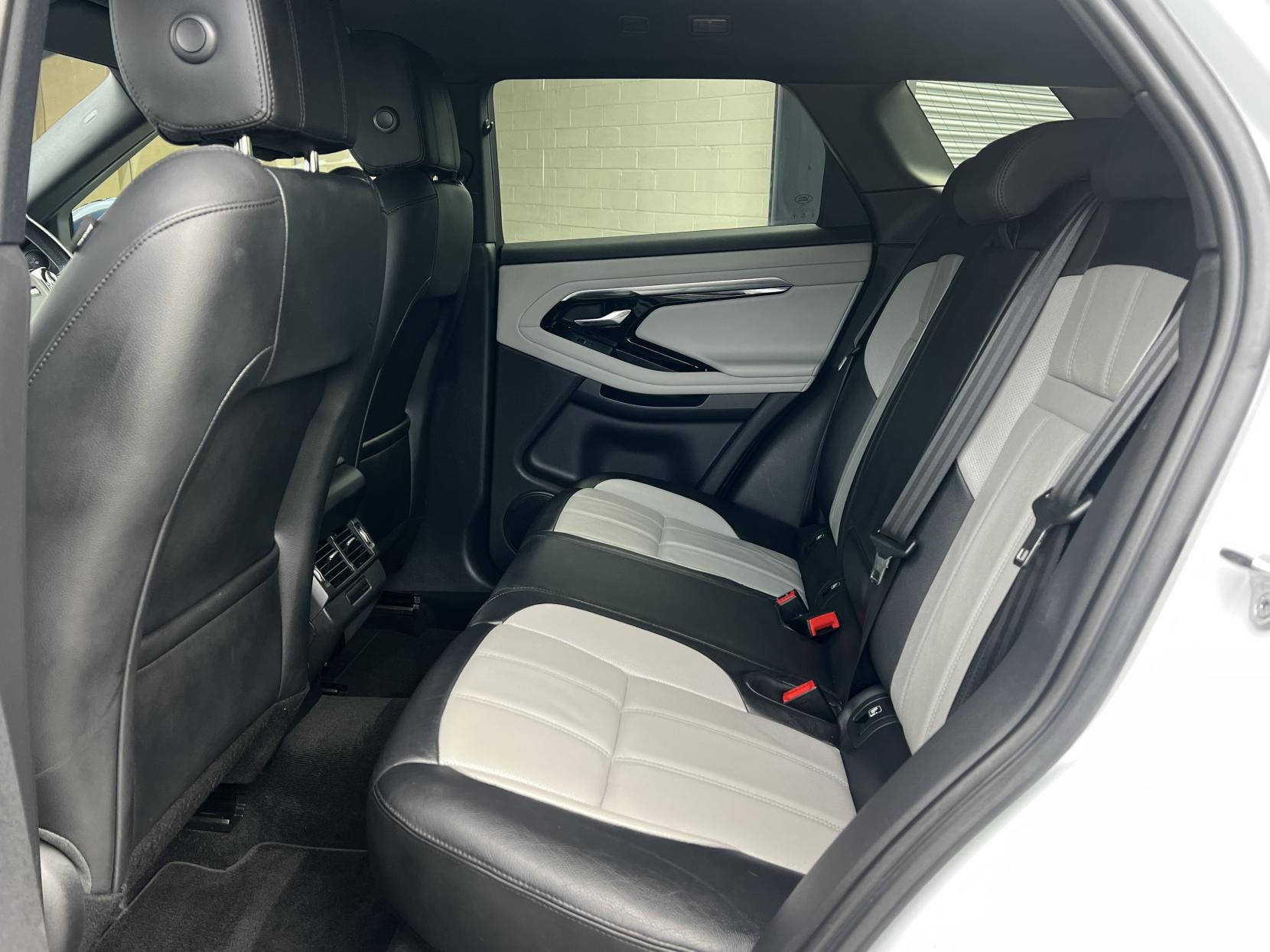 Land Rover Range Rover Evoque 2.0 P200 MHEV R-Dynamic S SUV 5dr Petrol Auto 4WD Euro 6 (s/s) (200 ps)