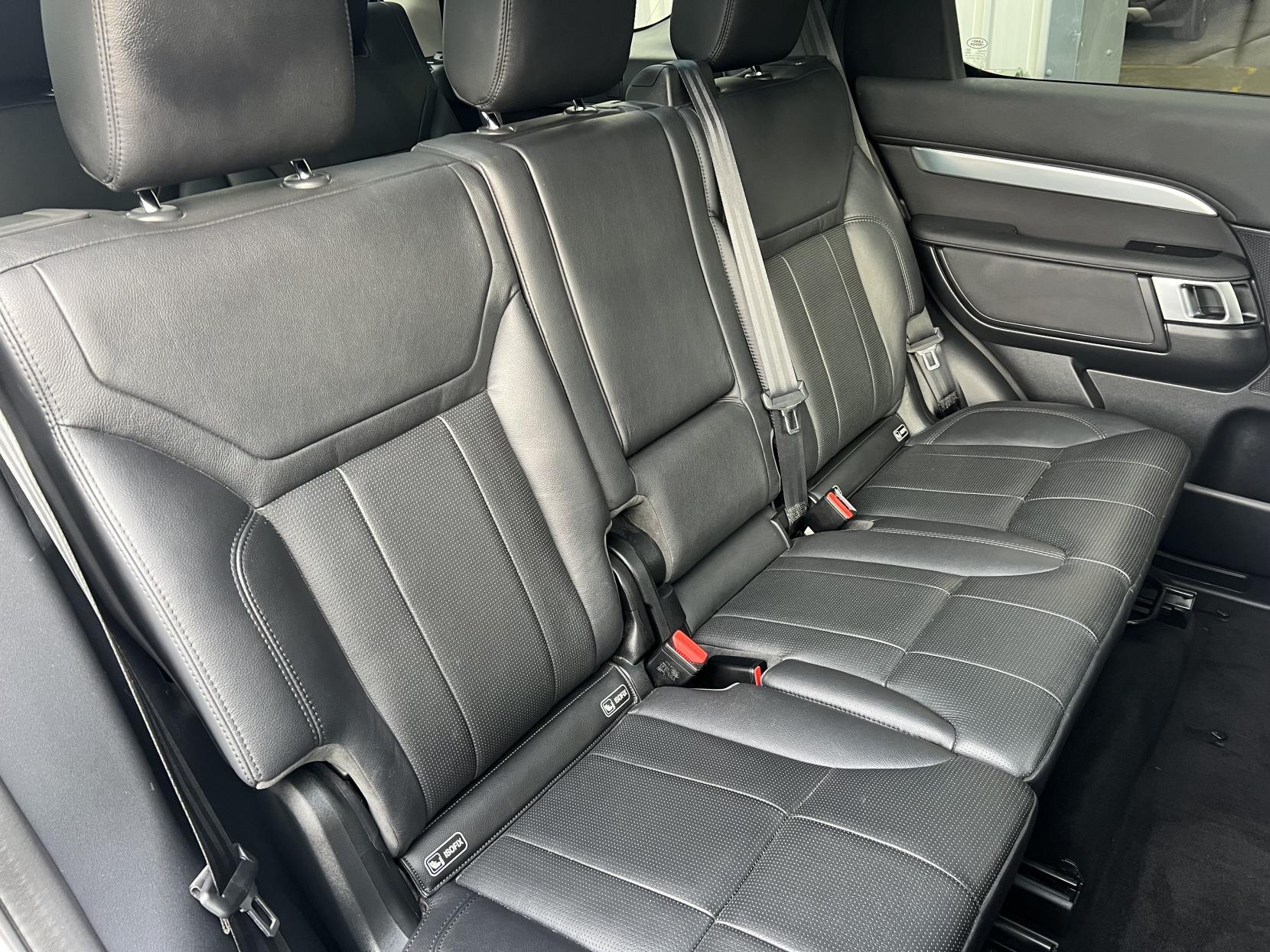 Land Rover Discovery 3.0 SD V6 Landmark Edition SUV 5dr Diesel Auto 4WD Euro 6 (s/s) (306 ps)