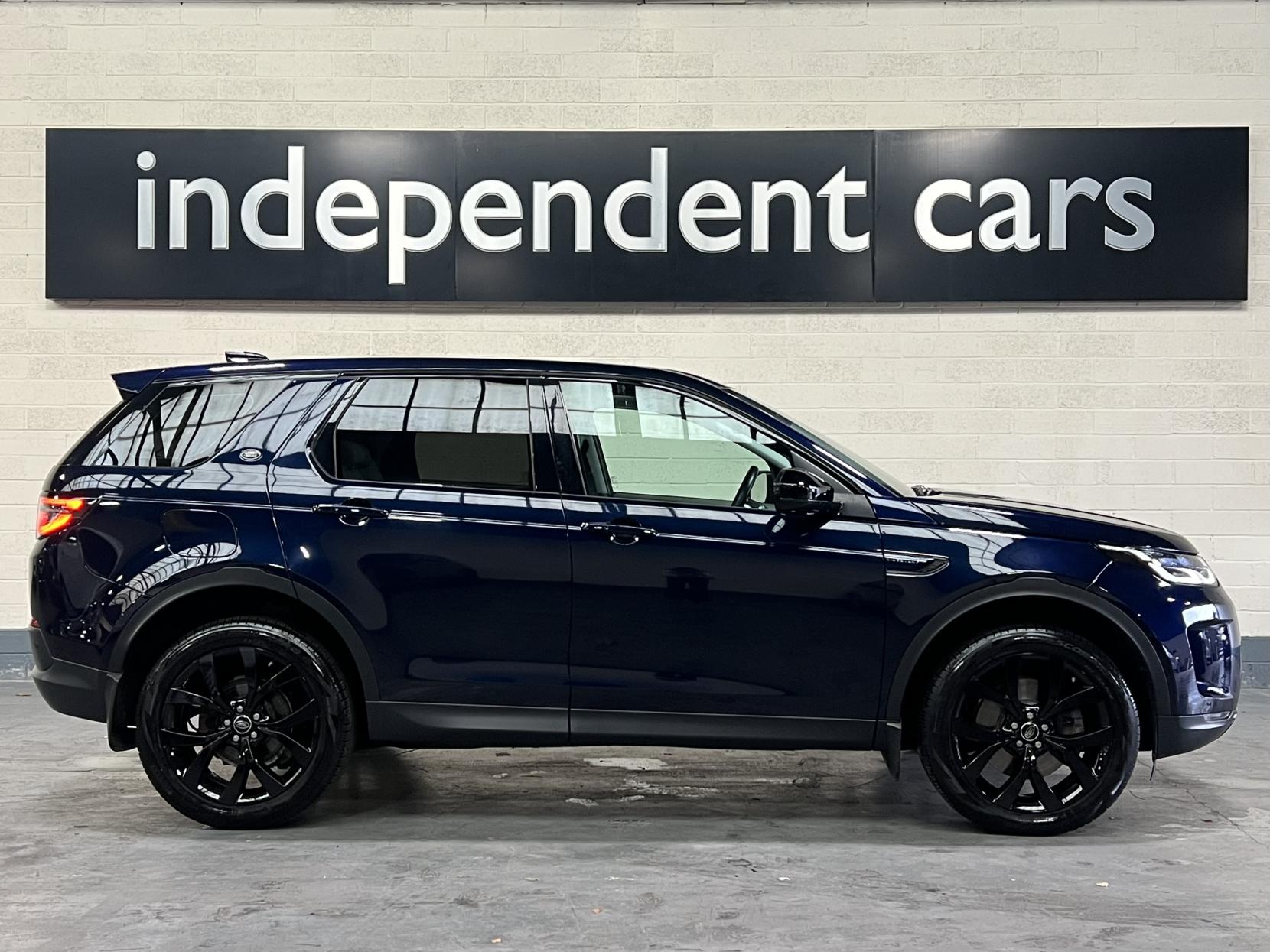 Land Rover Discovery Sport 2.0 P250 MHEV HSE SUV 5dr Petrol Auto 4WD Euro 6 (s/s) (250 ps)