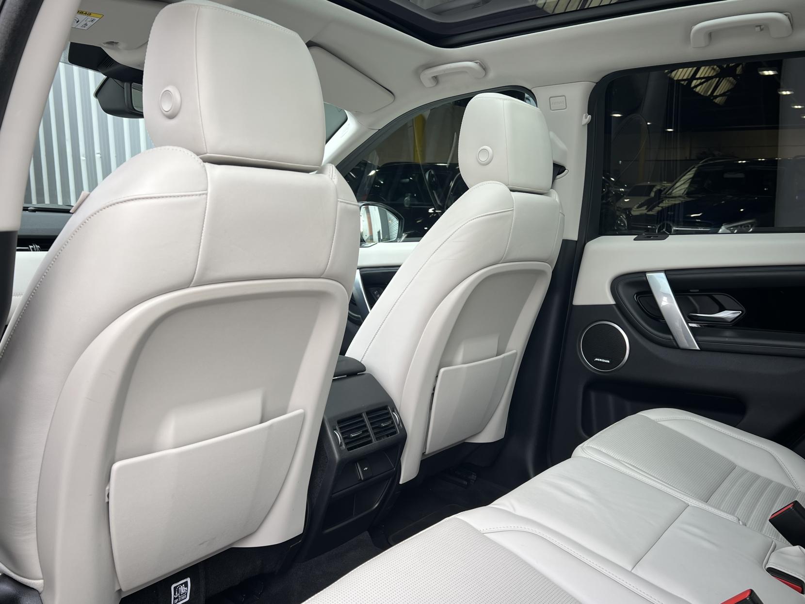 Land Rover Discovery Sport 2.0 P250 MHEV HSE SUV 5dr Petrol Auto 4WD Euro 6 (s/s) (250 ps)