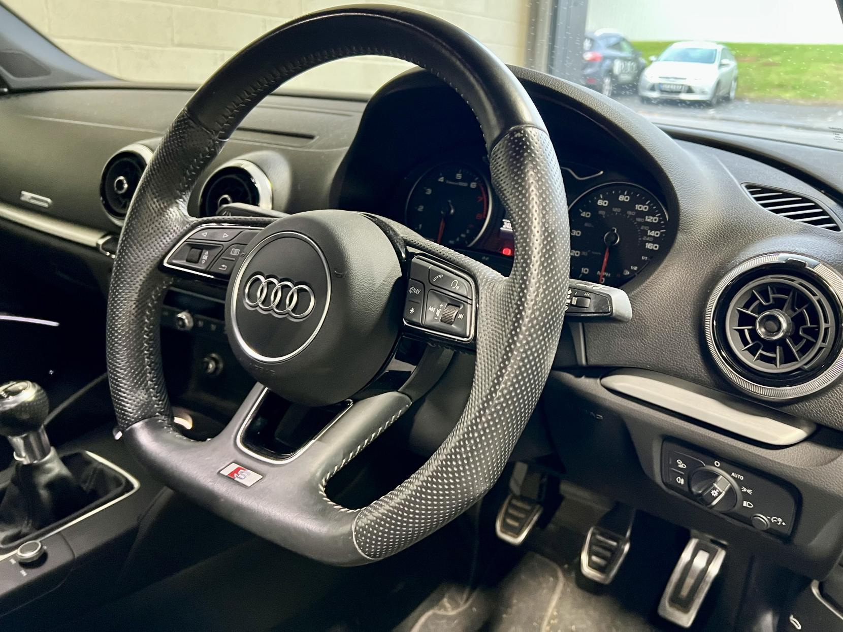 Audi A3 1.0 TFSI 30 Black Edition Sportback 5dr Petrol Manual Euro 6 (s/s) (116 ps)