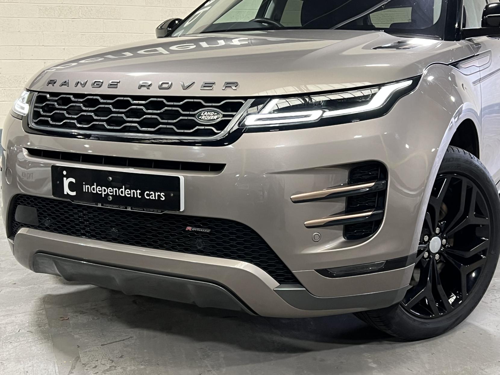 Land Rover Range Rover Evoque 1.5 P300e 12.2kWh R-Dynamic SE SUV 5dr Petrol Plug-in Hybrid Auto 4WD Euro 6 (s/s) (309 ps)