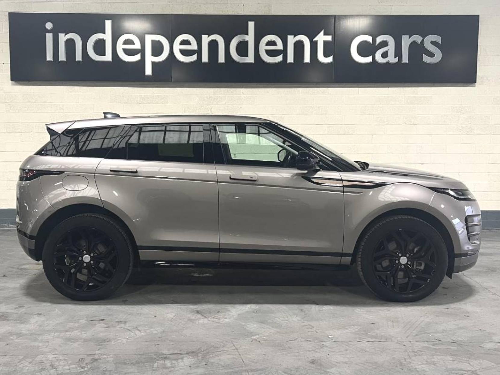 Land Rover Range Rover Evoque 1.5 P300e 12.2kWh R-Dynamic SE SUV 5dr Petrol Plug-in Hybrid Auto 4WD Euro 6 (s/s) (309 ps)