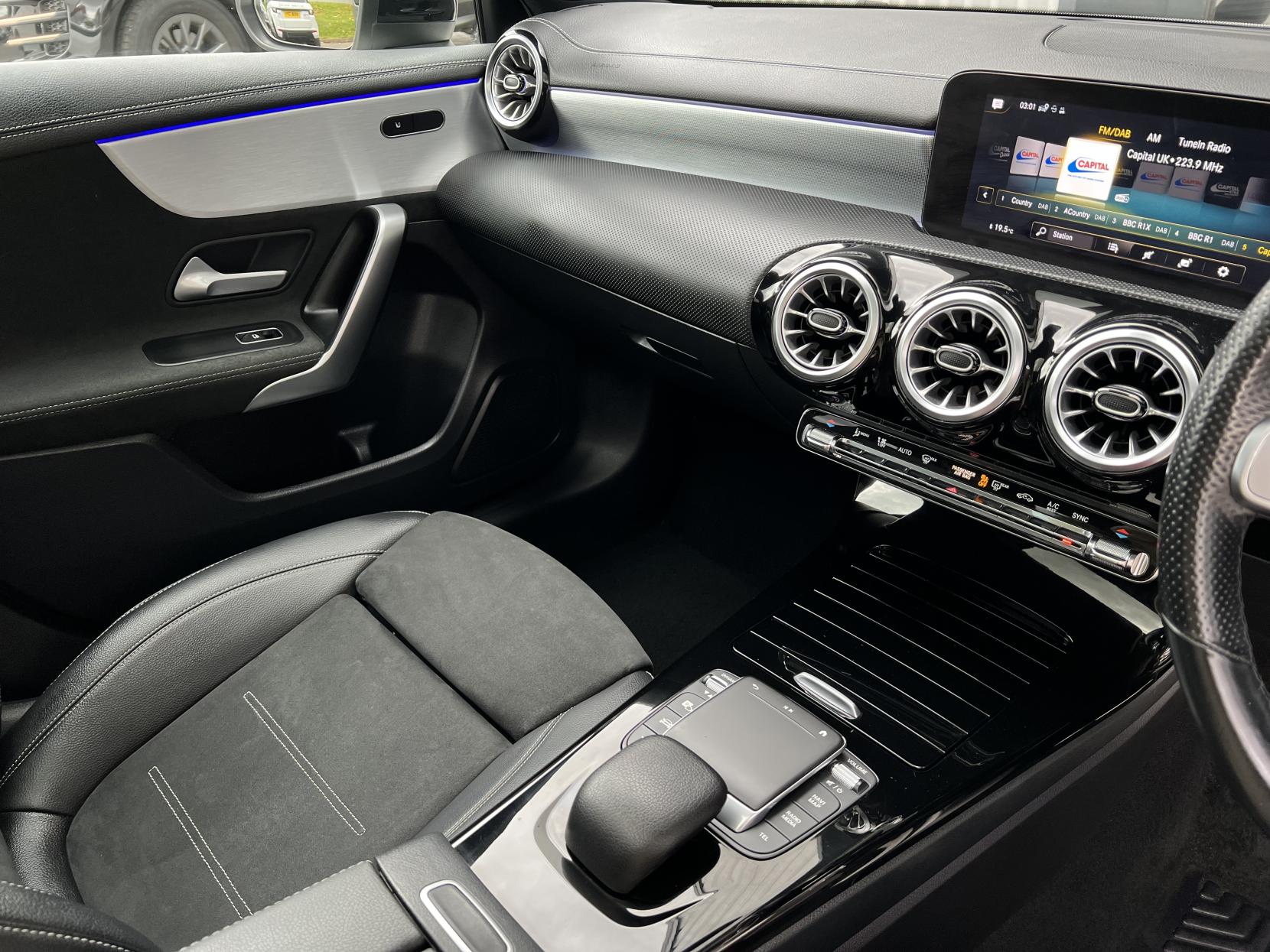 Mercedes-Benz A Class 2.0 A200d Exclusive Edition Hatchback 5dr Diesel 8G-DCT Euro 6 (s/s) (150 ps)