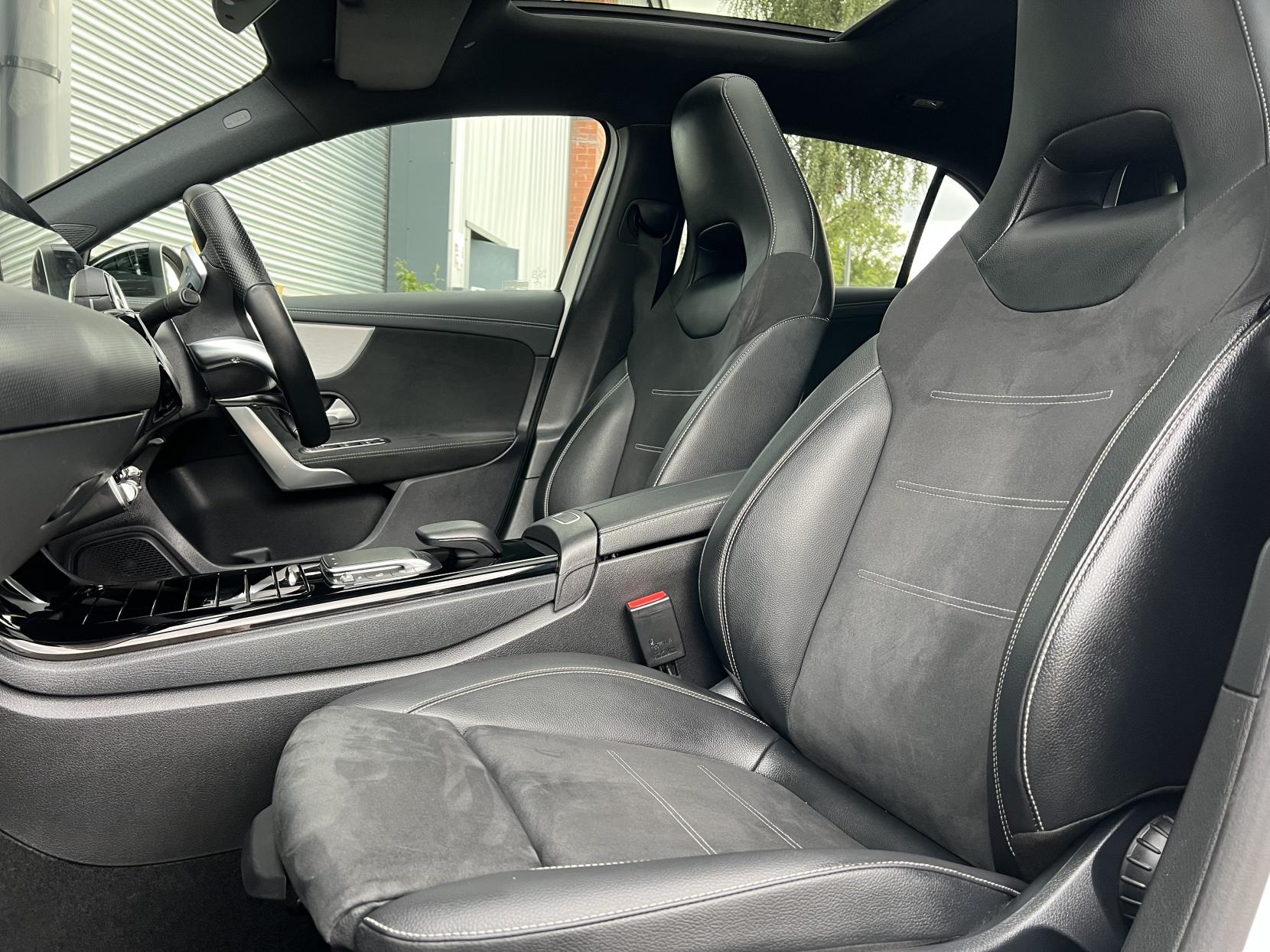 Mercedes-Benz A Class 2.0 A200d Exclusive Edition Hatchback 5dr Diesel 8G-DCT Euro 6 (s/s) (150 ps)