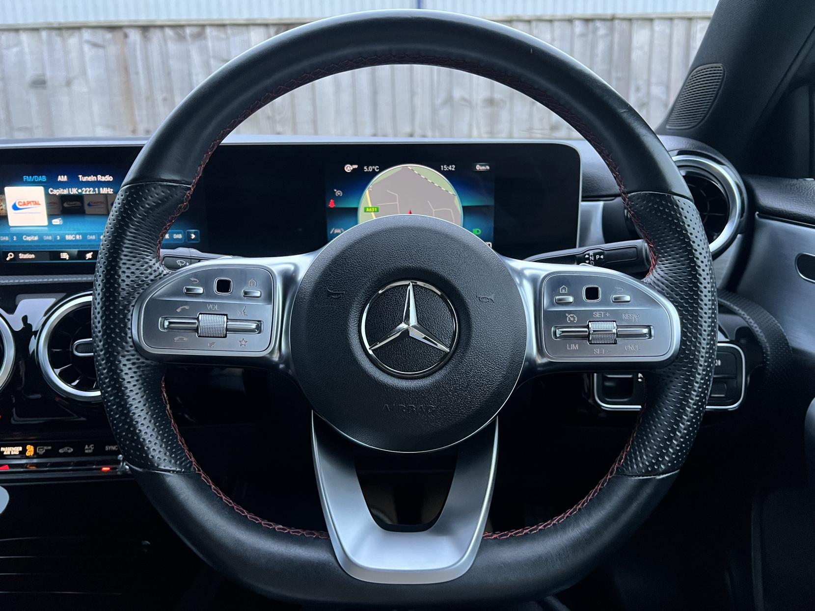 Mercedes-Benz A Class 2.0 A200d AMG Line (Executive) Hatchback 5dr Diesel 8G-DCT Euro 6 (s/s) (150 ps)