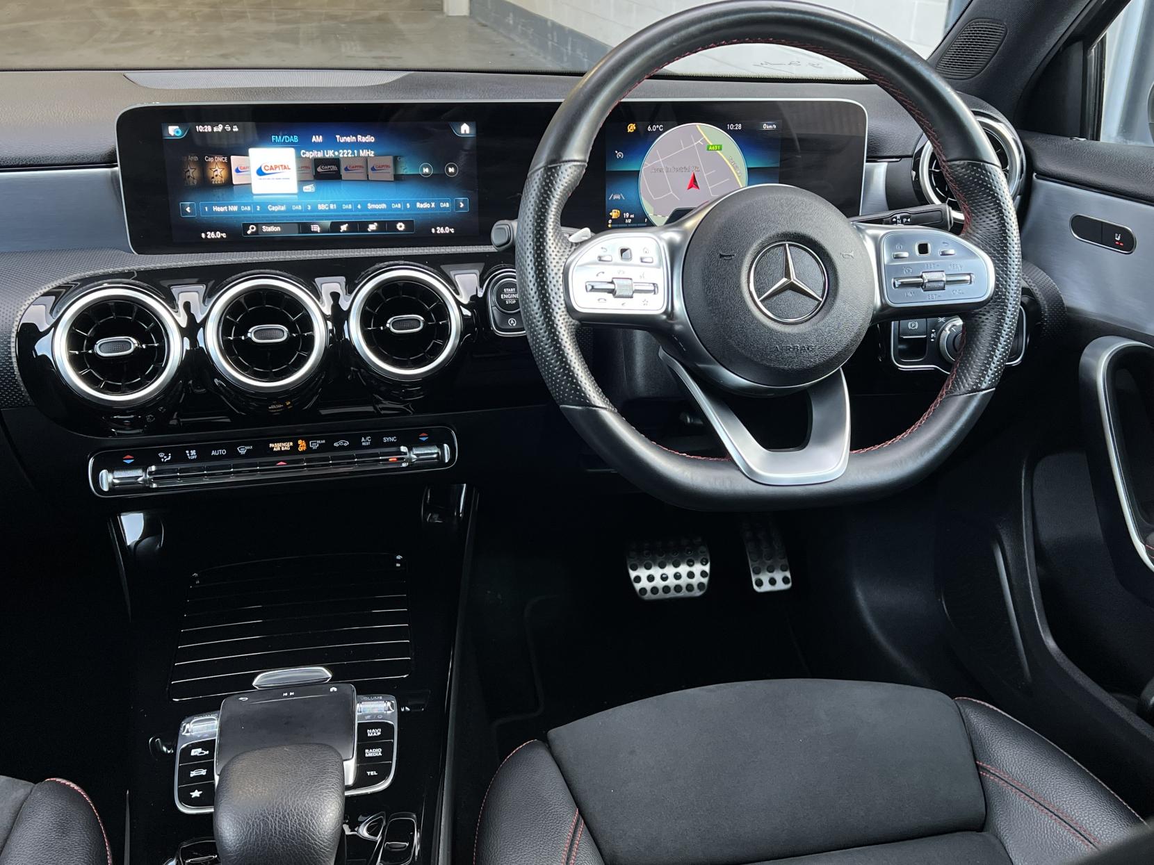 Mercedes-Benz A Class 2.0 A200d AMG Line (Executive) Hatchback 5dr Diesel 8G-DCT Euro 6 (s/s) (150 ps)