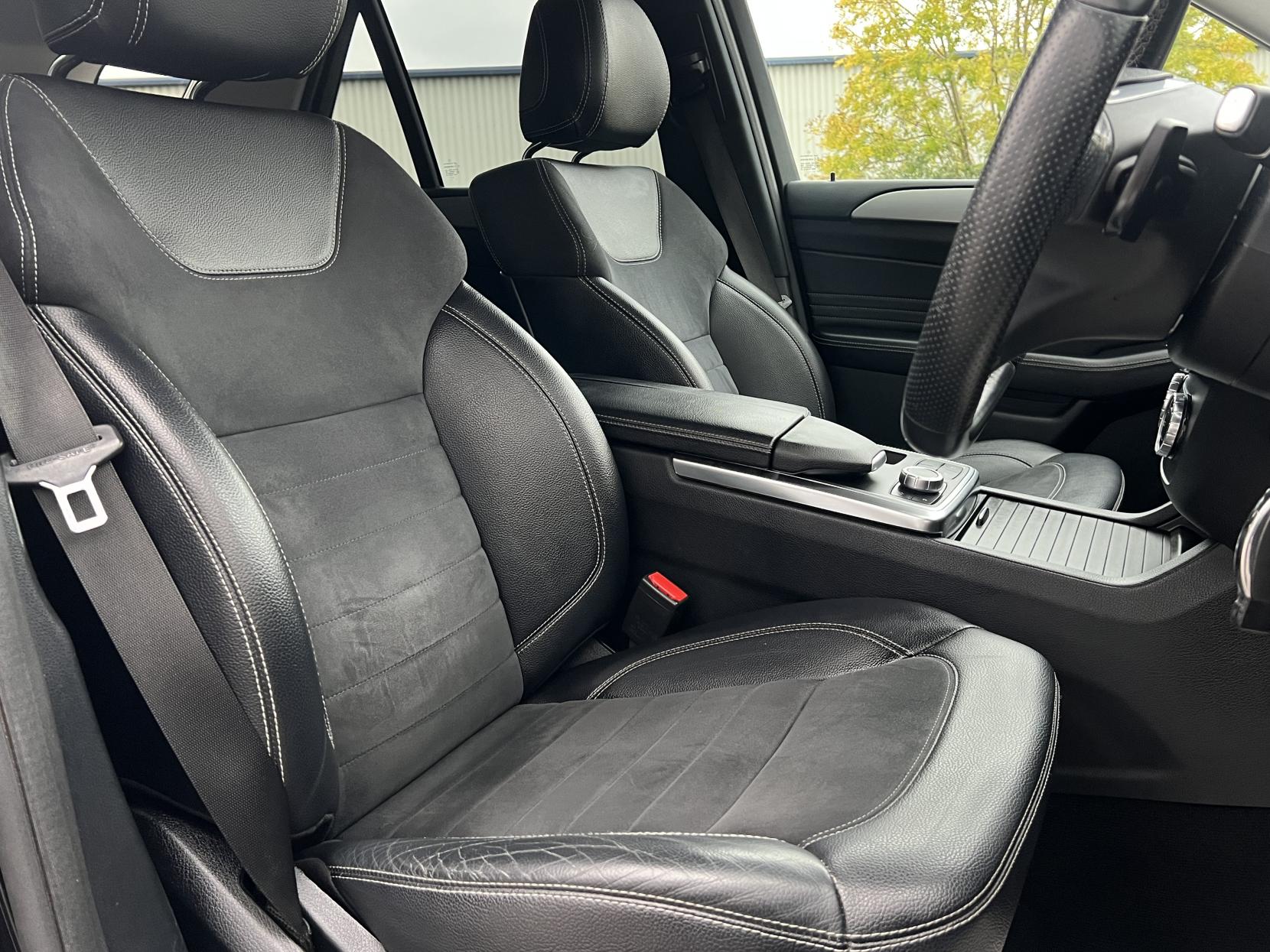 Mercedes-Benz M Class 3.0 ML350 V6 BlueTEC AMG Sport SUV 5dr Diesel G-Tronic 4WD Euro 6 (s/s) (258 ps)