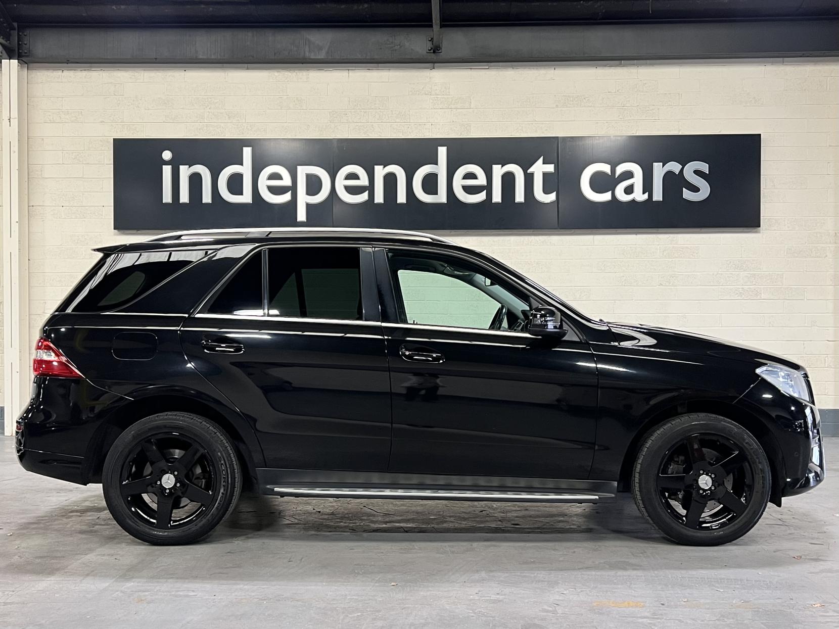 Mercedes-Benz M Class 3.0 ML350 V6 BlueTEC AMG Sport SUV 5dr Diesel G-Tronic 4WD Euro 6 (s/s) (258 ps)