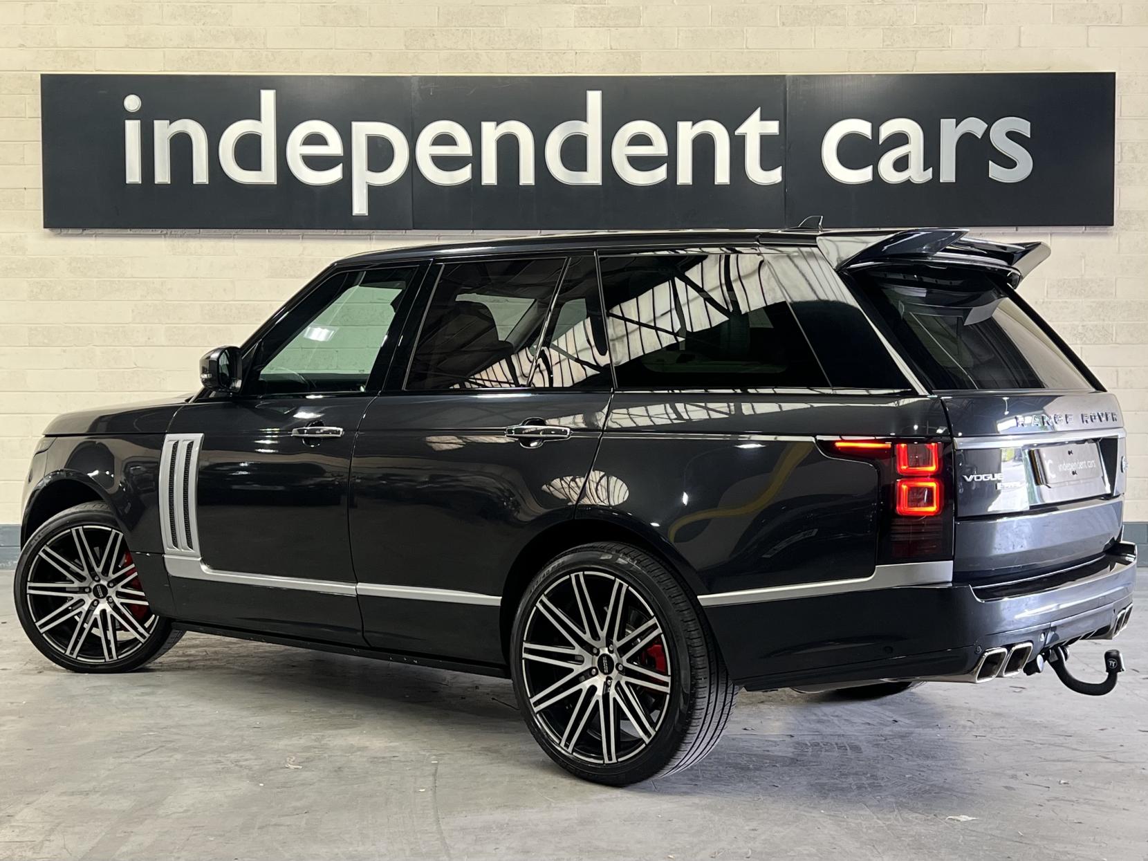 Land Rover Range Rover 4.4 SD V8 Vogue SE SUV 5dr Diesel Auto 4WD Euro 5 (339 ps)