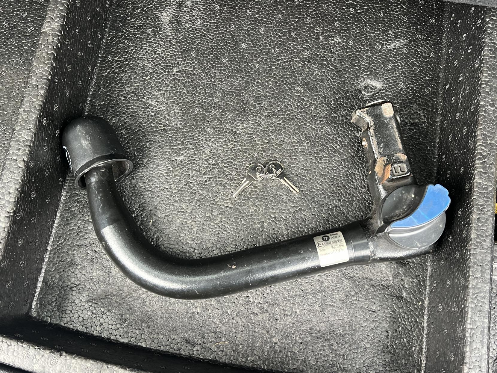 Renault Koleos 2.0 dCi Signature Nav SUV 5dr Diesel Manual 4WD Euro 6 (s/s) (175 ps)