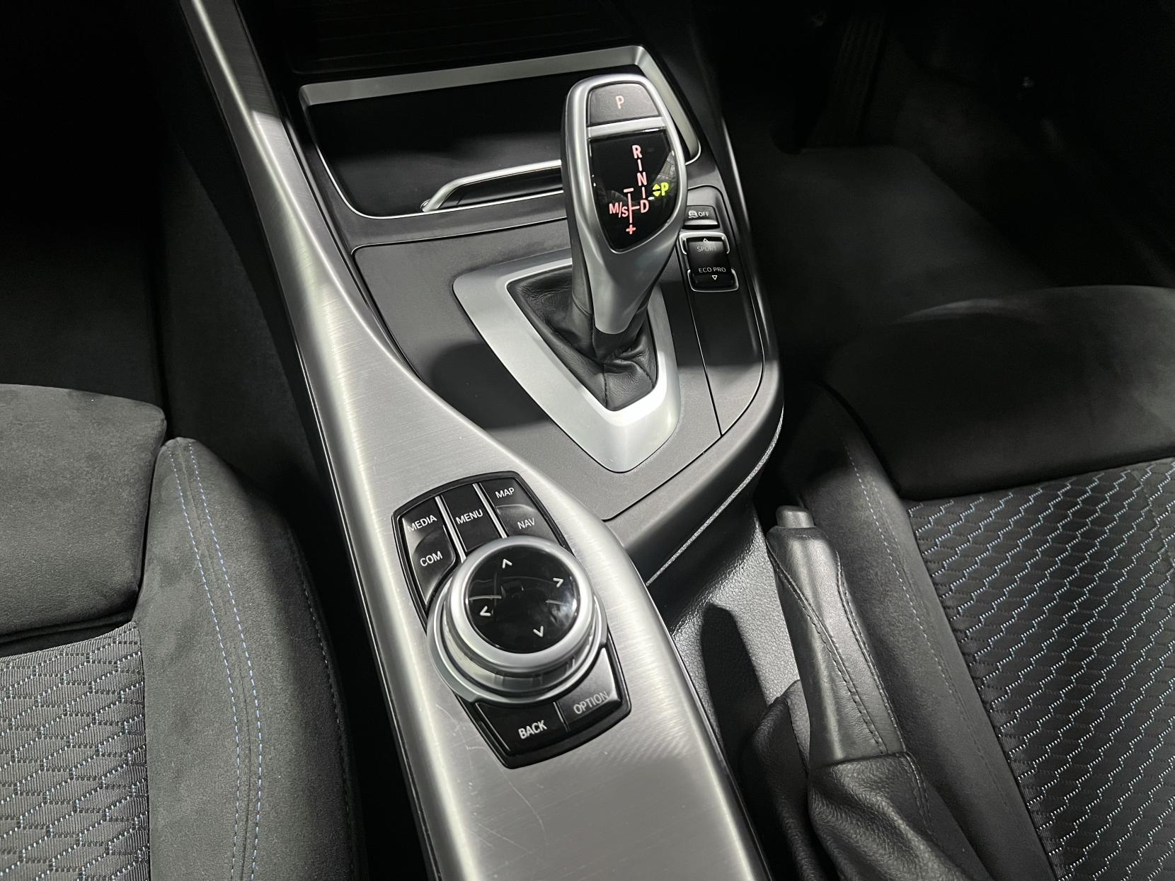 BMW 2 Series 2.0 230i M Sport Coupe 2dr Petrol Auto Euro 6 (s/s) (252 ps)