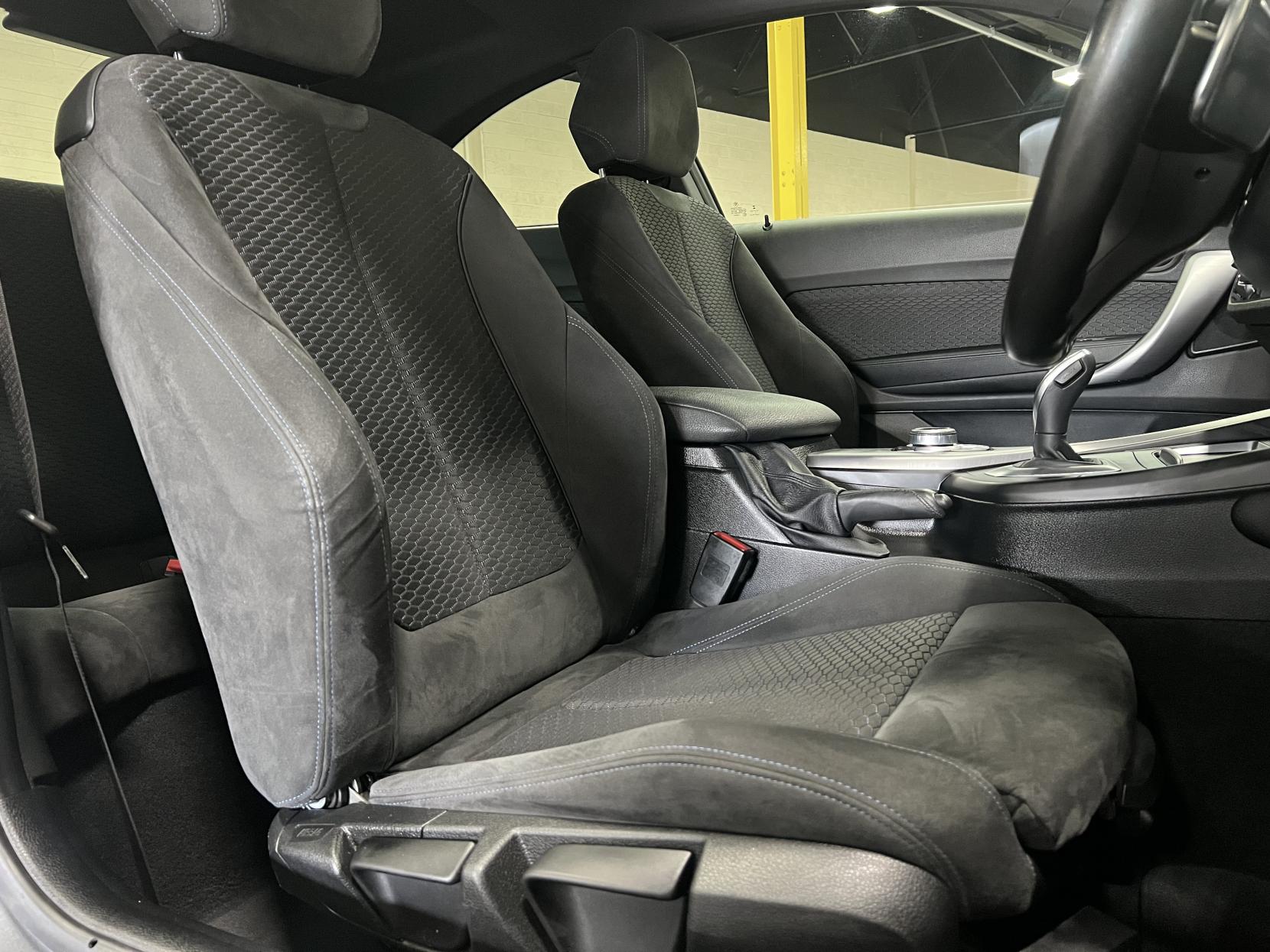 BMW 2 Series 2.0 230i M Sport Coupe 2dr Petrol Auto Euro 6 (s/s) (252 ps)