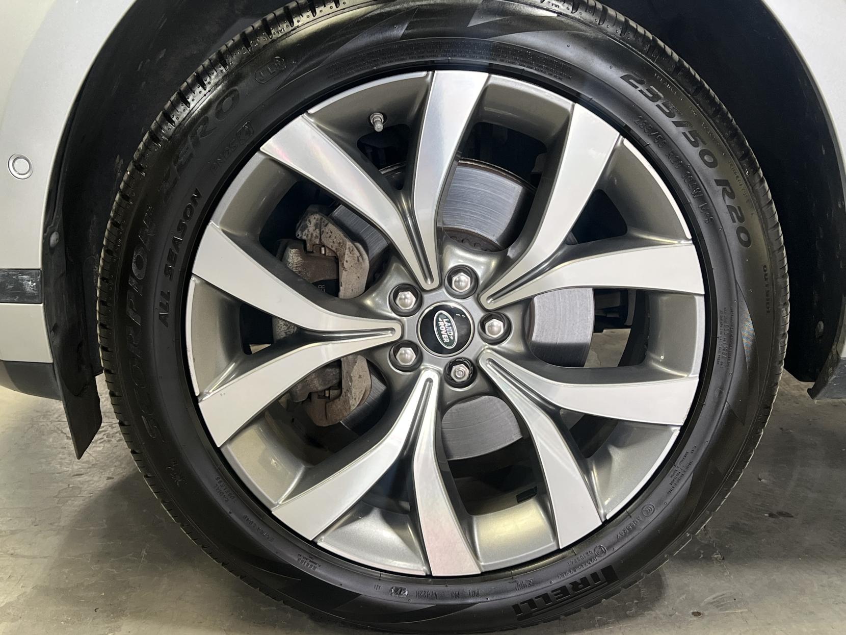 Land Rover Range Rover Evoque 2.0 P200 MHEV HSE SUV 5dr Petrol Auto 4WD Euro 6 (s/s) (200 ps)