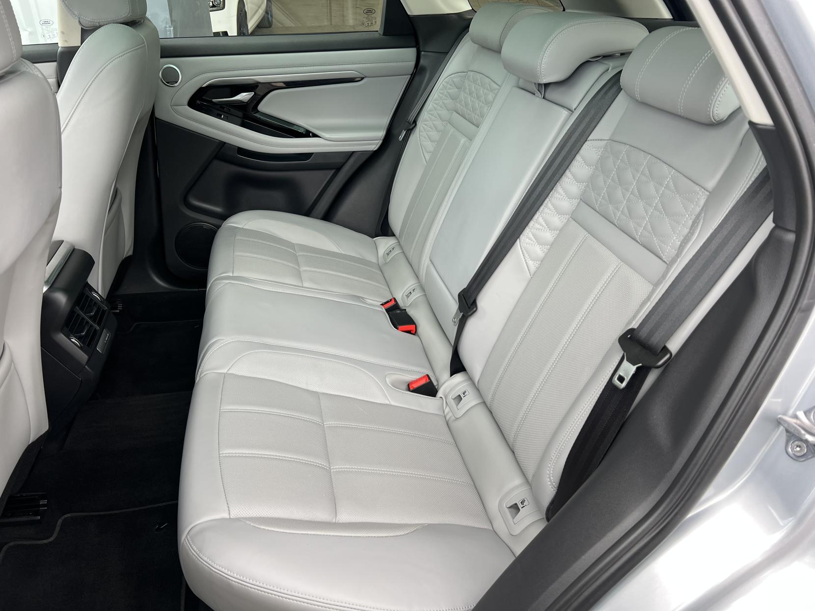 Land Rover Range Rover Evoque 2.0 P200 MHEV HSE SUV 5dr Petrol Auto 4WD Euro 6 (s/s) (200 ps)