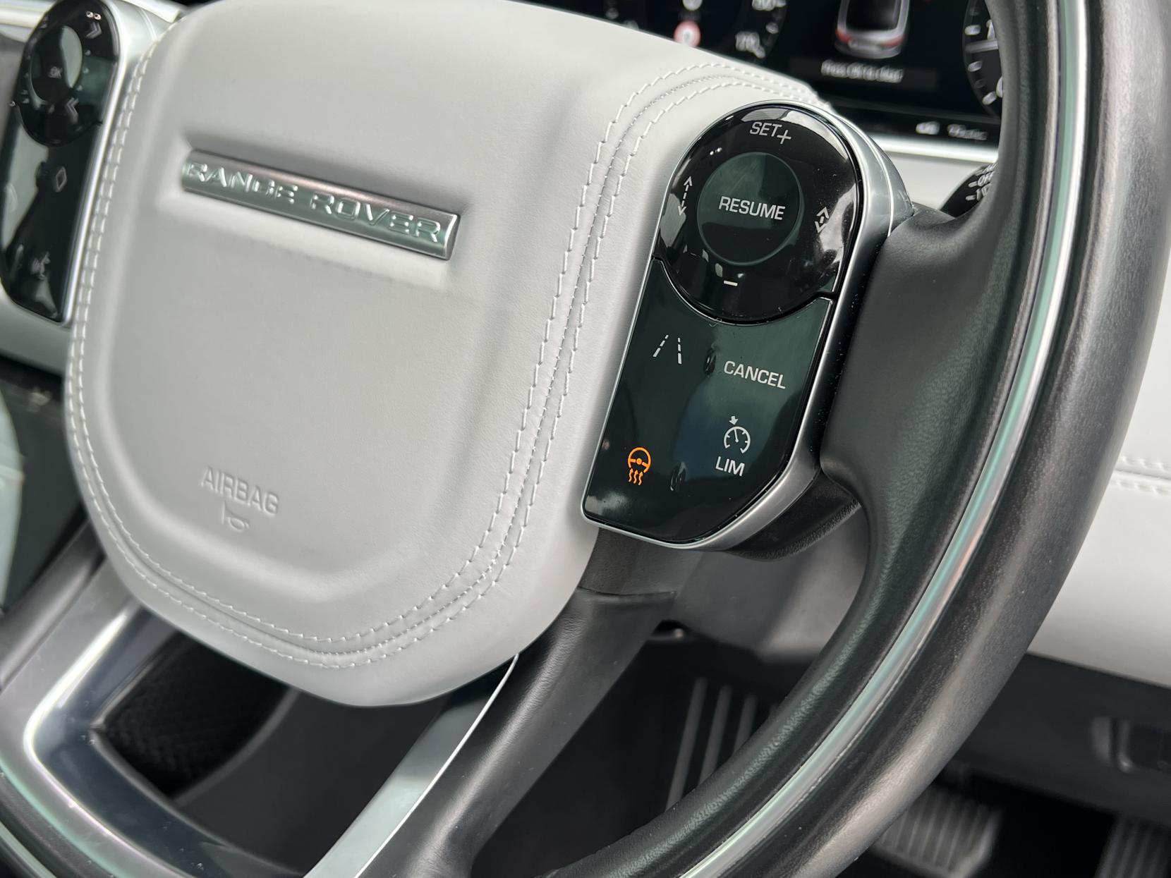 Land Rover Range Rover Evoque 2.0 P200 MHEV HSE SUV 5dr Petrol Auto 4WD Euro 6 (s/s) (200 ps)