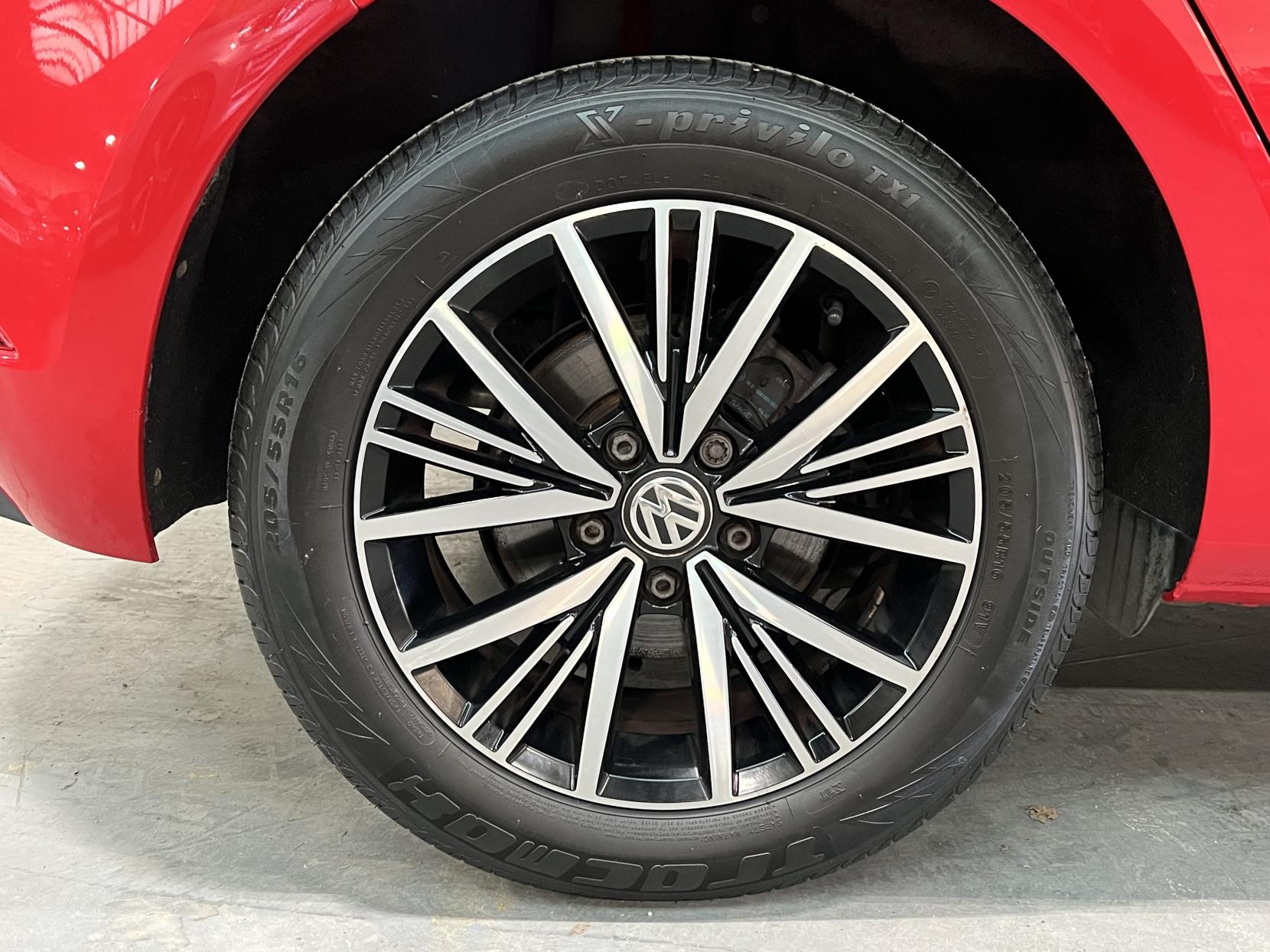 Volkswagen Golf 1.0 TSI SE Nav Hatchback 5dr Petrol DSG Euro 6 (s/s) (115 ps)