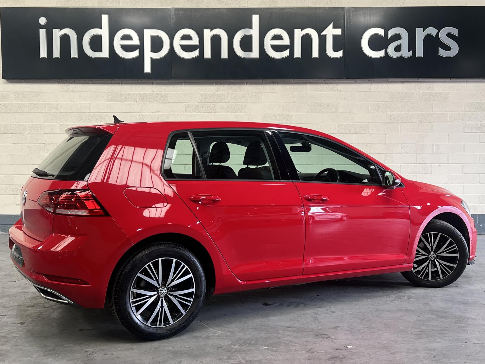 Volkswagen Golf 1.0 TSI SE Nav Hatchback 5dr Petrol DSG Euro 6 (s/s) (115 ps)