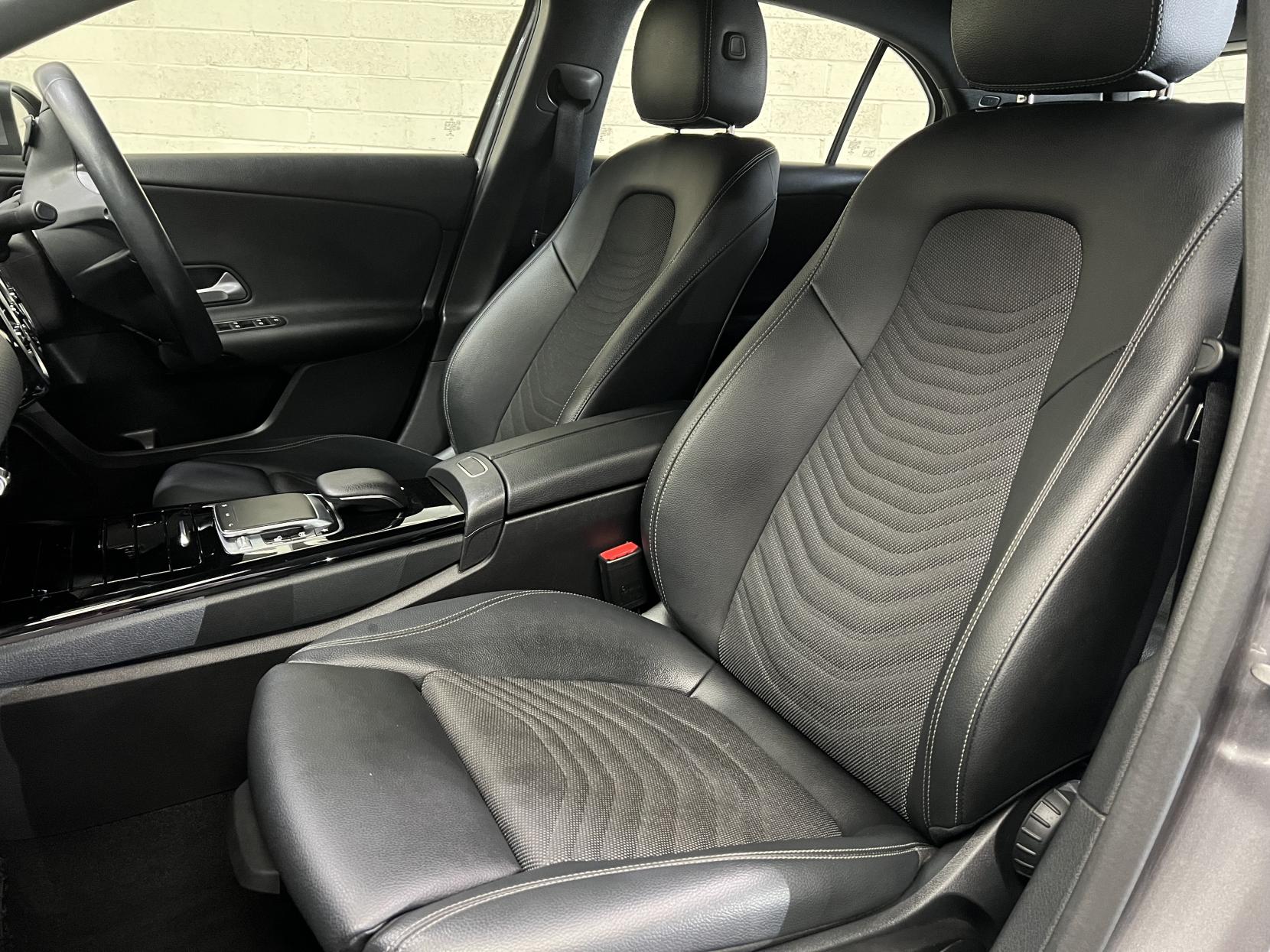 Mercedes-Benz A Class 1.5 A180d SE (Executive) Hatchback 5dr Diesel 7G-DCT Euro 6 (s/s) (116 ps)