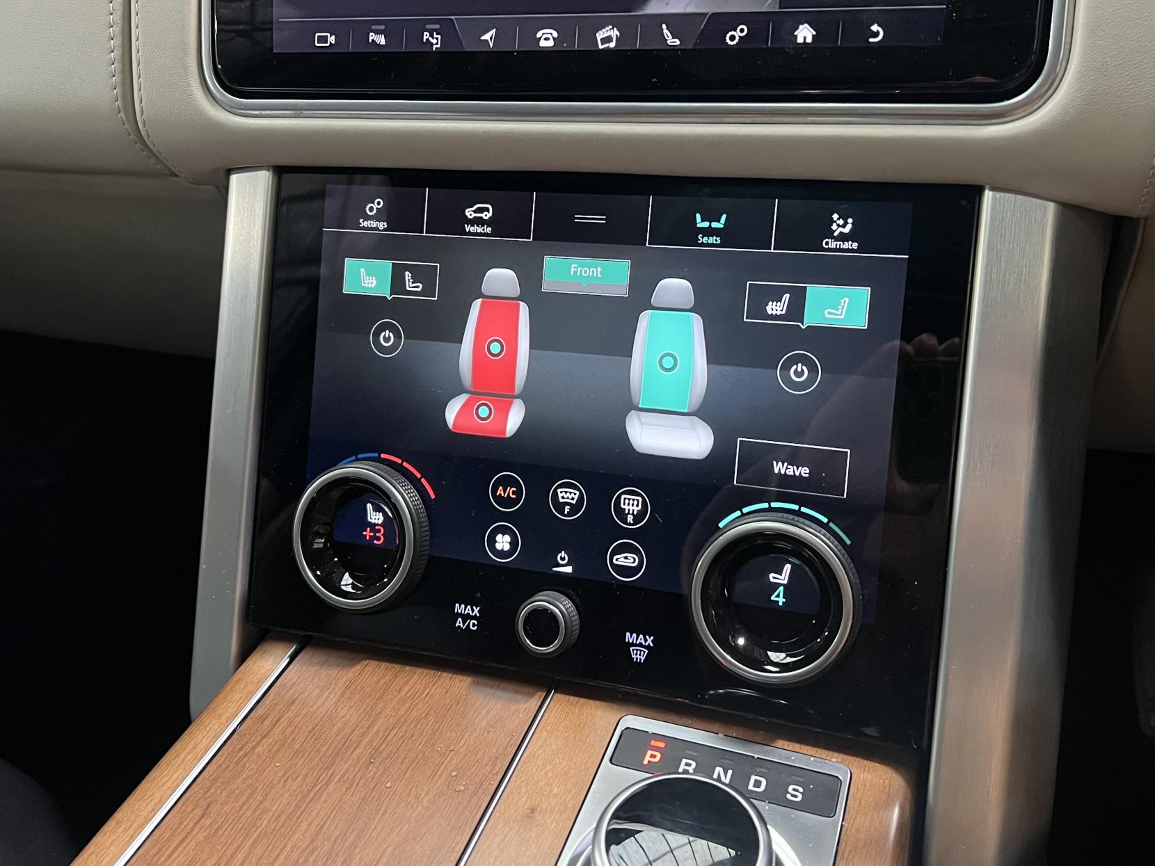 Land Rover Range Rover 4.4 SD V8 Autobiography SUV 5dr Diesel Auto 4WD Euro 6 (s/s) (339 ps)