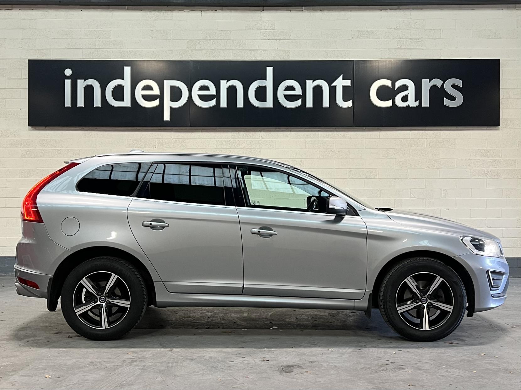 Volvo XC60 2.4 D5 R-Design Lux Nav SUV 5dr Diesel Auto AWD Euro 6 (s/s) (220 ps)