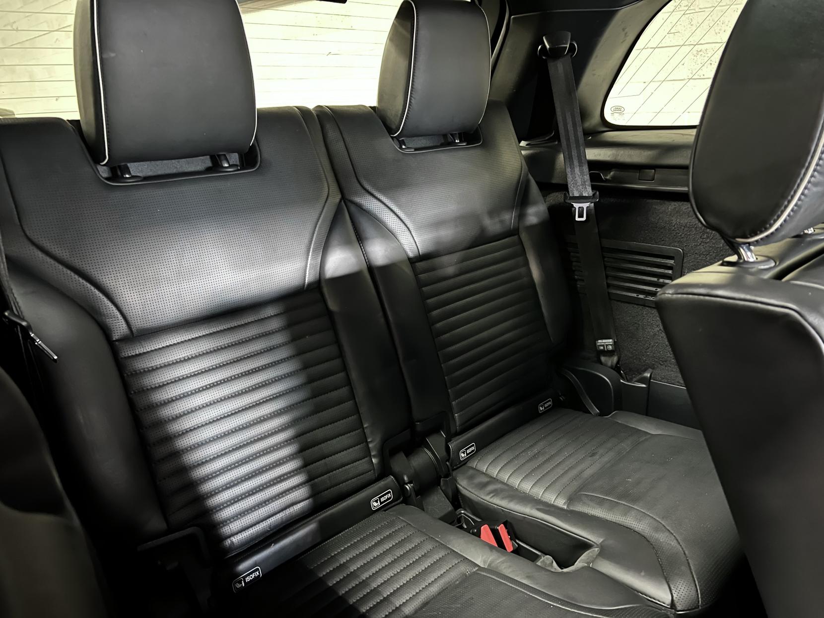Land Rover Discovery 3.0 SD V6 HSE Luxury SUV 5dr Diesel Auto 4WD Euro 6 (s/s) (306 ps)