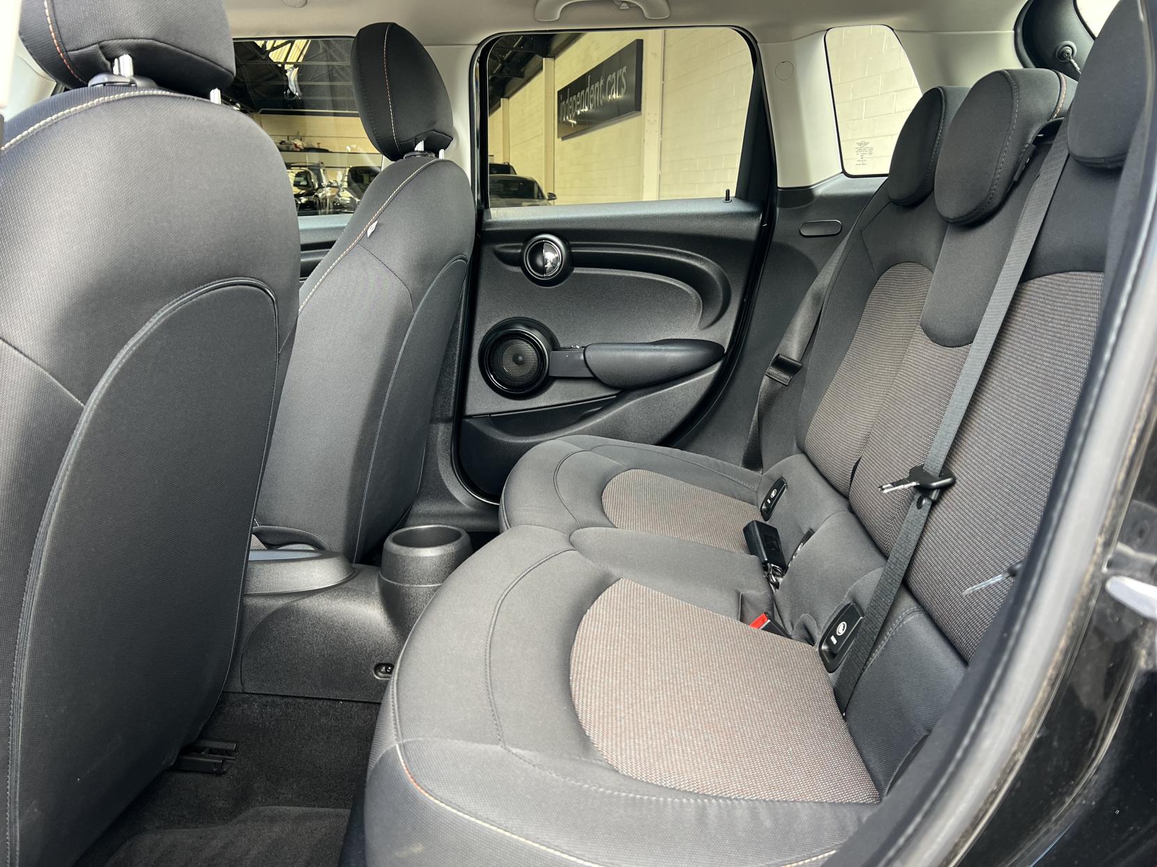MINI Hatch 1.2 One Hatchback 5dr Petrol Manual Euro 6 (s/s) (102 ps)