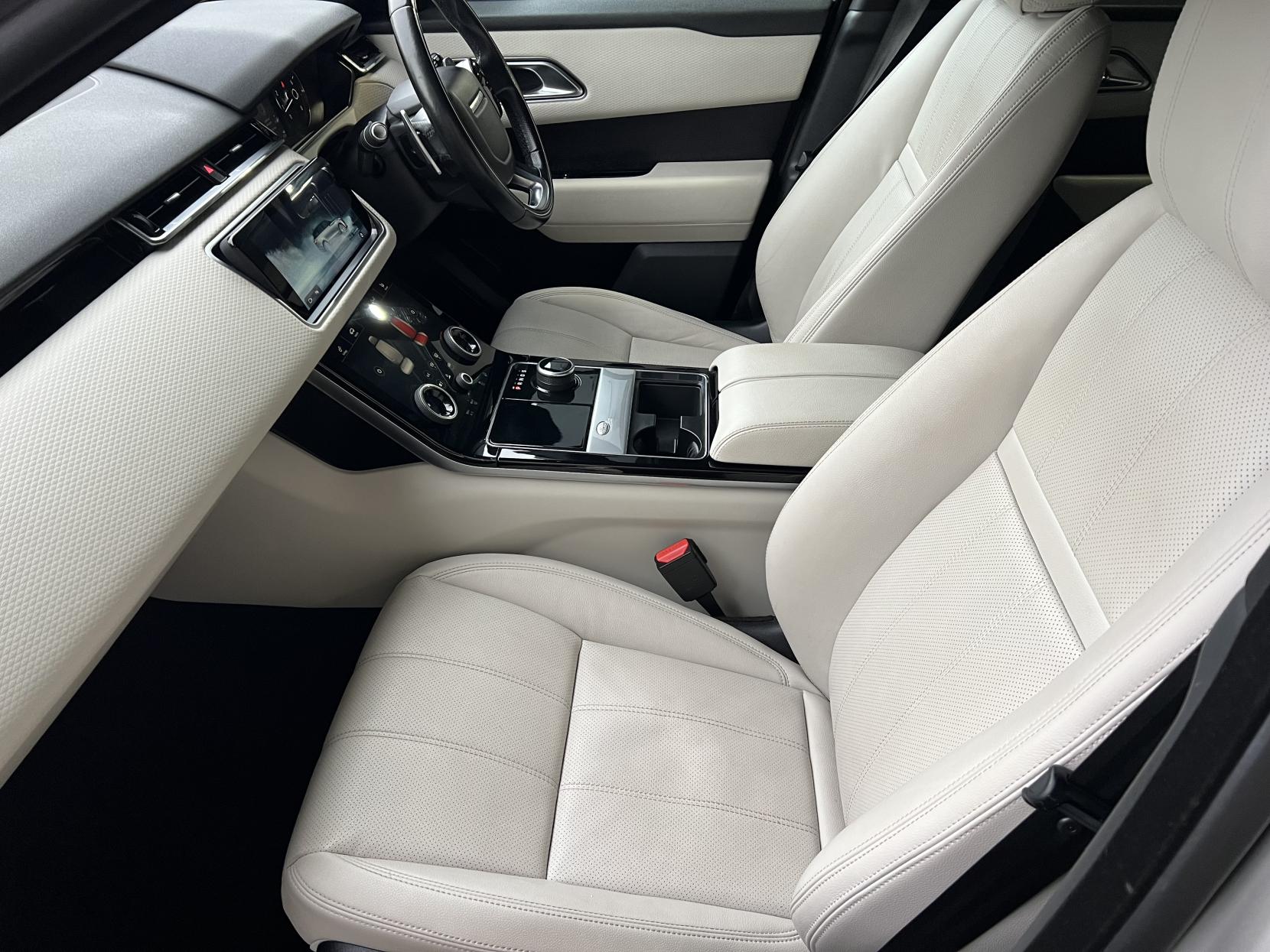 Land Rover Range Rover Velar 2.0 P250 R-Dynamic S SUV 5dr Petrol Auto 4WD Euro 6 (s/s) (250 bhp)