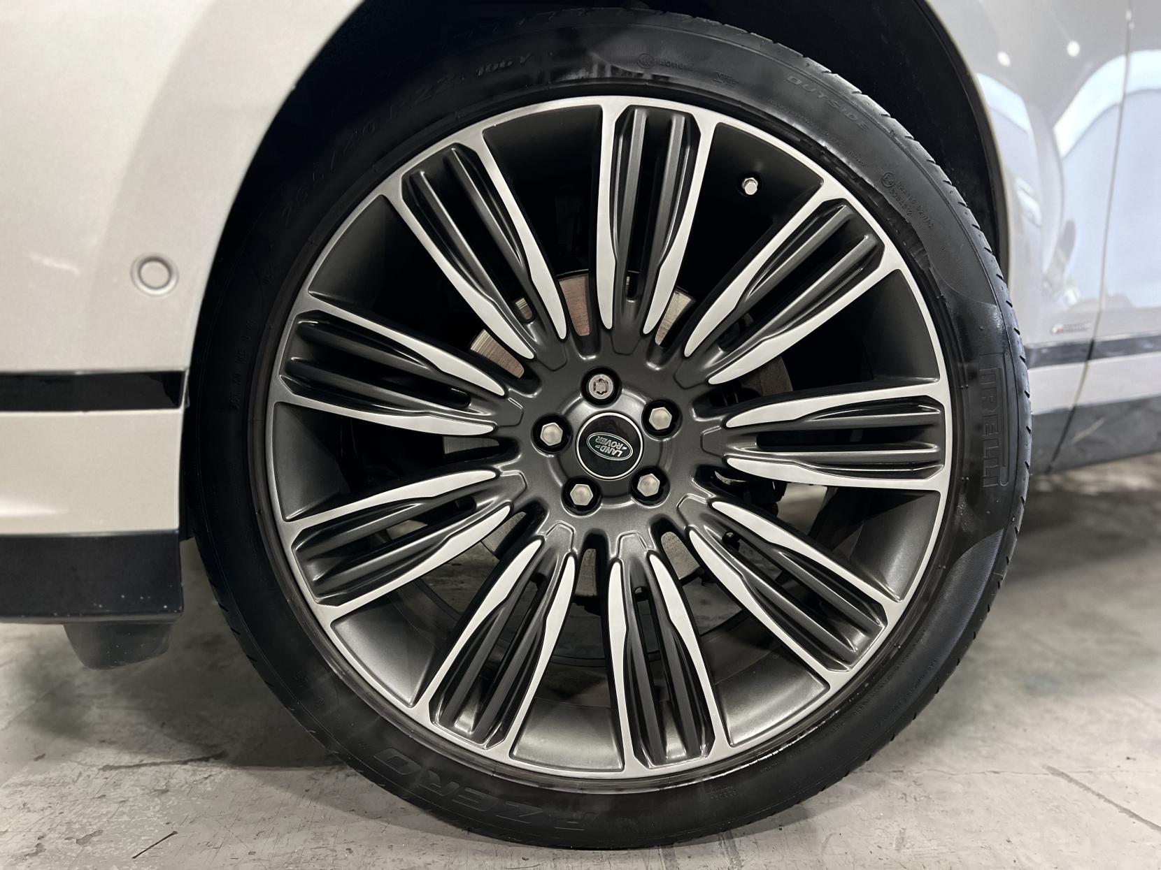 Land Rover Range Rover Velar 2.0 P250 R-Dynamic S SUV 5dr Petrol Auto 4WD Euro 6 (s/s) (250 bhp)