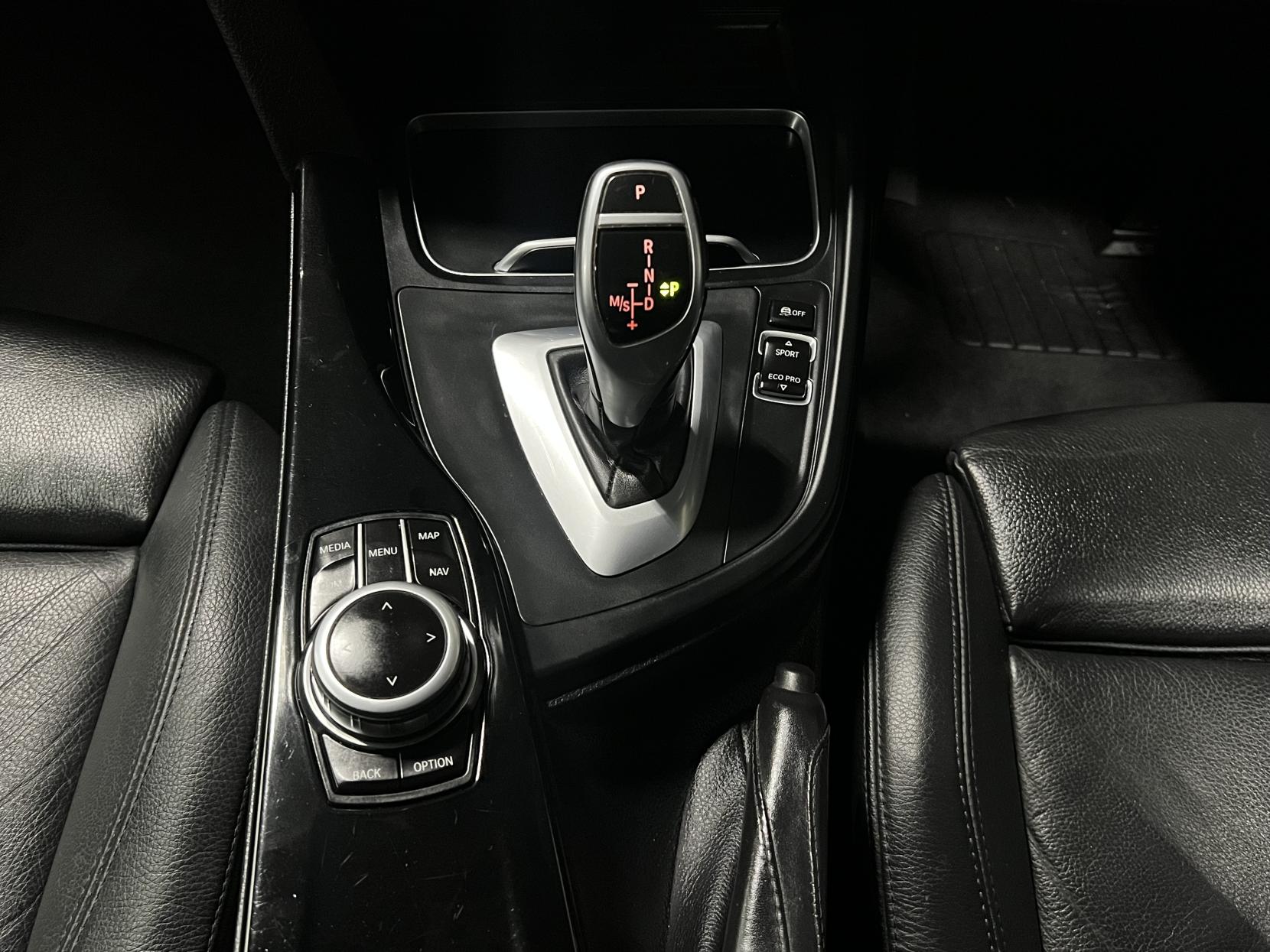 BMW 3 Series 2.0 320d M Sport Shadow Edition Touring 5dr Diesel Auto Euro 6 (s/s) (190 ps)