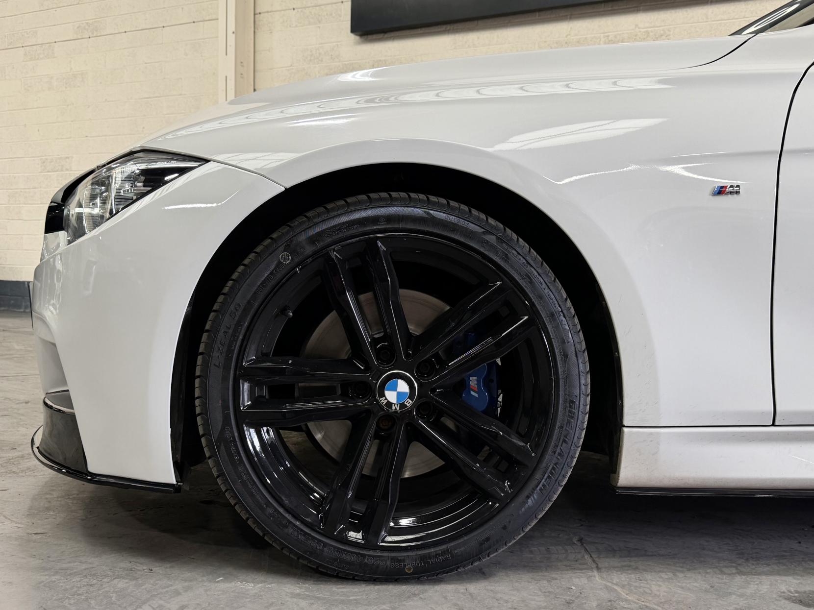 BMW 3 Series 2.0 320d M Sport Shadow Edition Touring 5dr Diesel Auto Euro 6 (s/s) (190 ps)