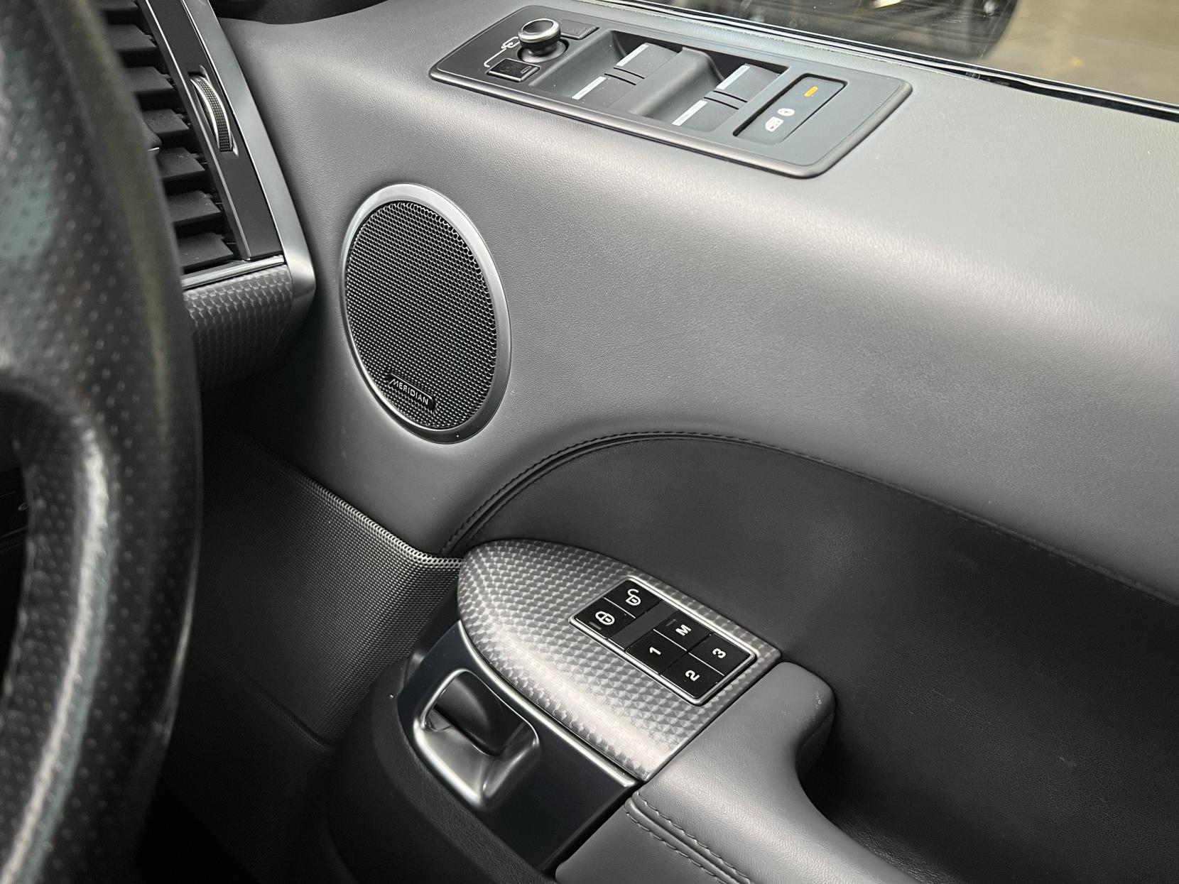 Land Rover Range Rover Sport 3.0 SD V6 Autobiography Dynamic SUV 5dr Diesel Auto 4WD Euro 5 (s/s) (306 ps)