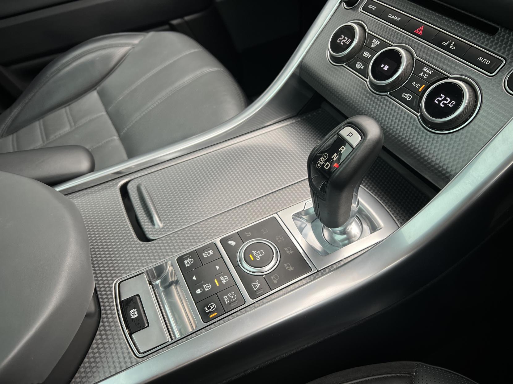 Land Rover Range Rover Sport 3.0 SD V6 Autobiography Dynamic SUV 5dr Diesel Auto 4WD Euro 5 (s/s) (306 ps)