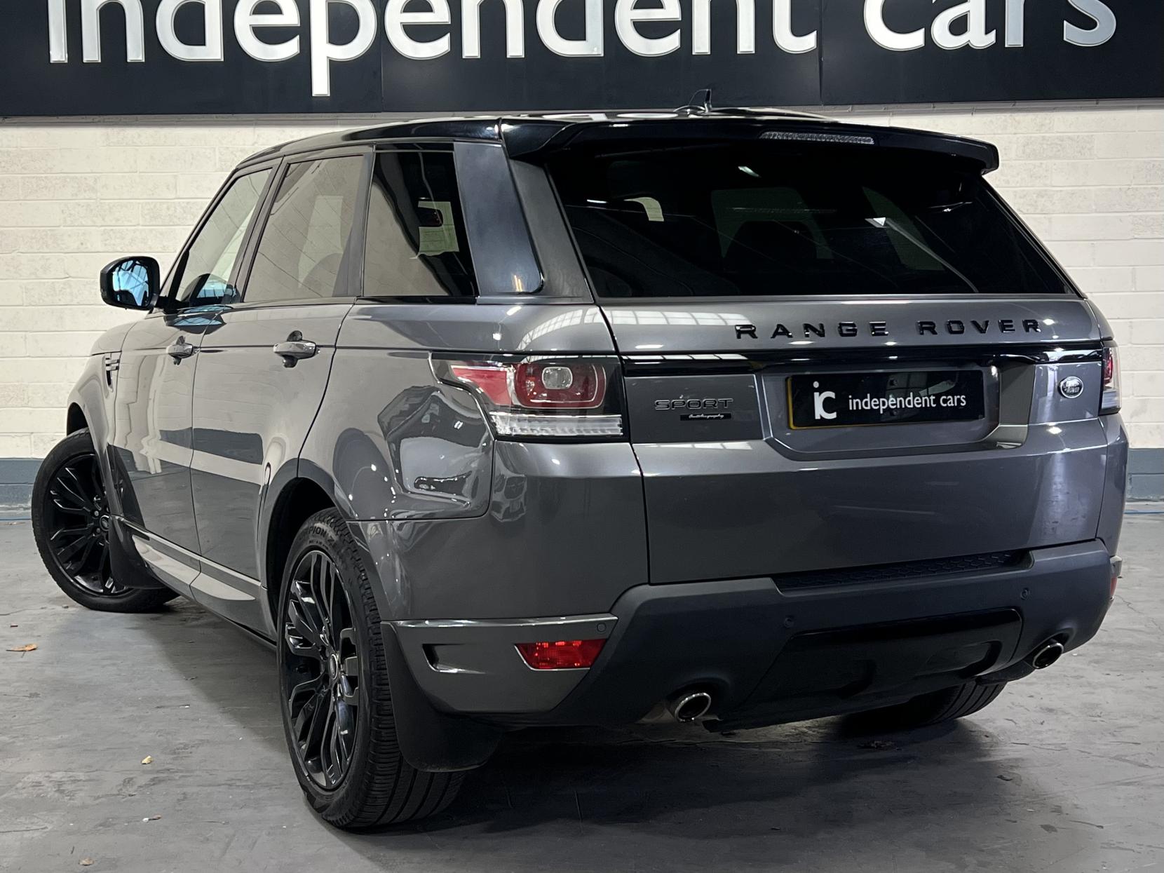 Land Rover Range Rover Sport 3.0 SD V6 Autobiography Dynamic SUV 5dr Diesel Auto 4WD Euro 5 (s/s) (306 ps)