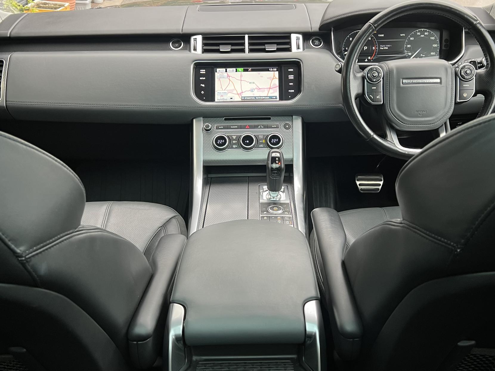 Land Rover Range Rover Sport 3.0 SD V6 Autobiography Dynamic SUV 5dr Diesel Auto 4WD Euro 5 (s/s) (306 ps)