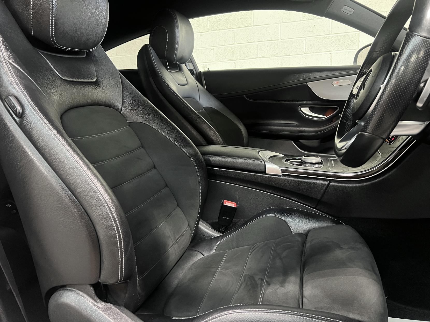 Mercedes-Benz C Class 2.0 C220d AMG Line Coupe 2dr Diesel G-Tronic+ Euro 6 (s/s) (194 ps)