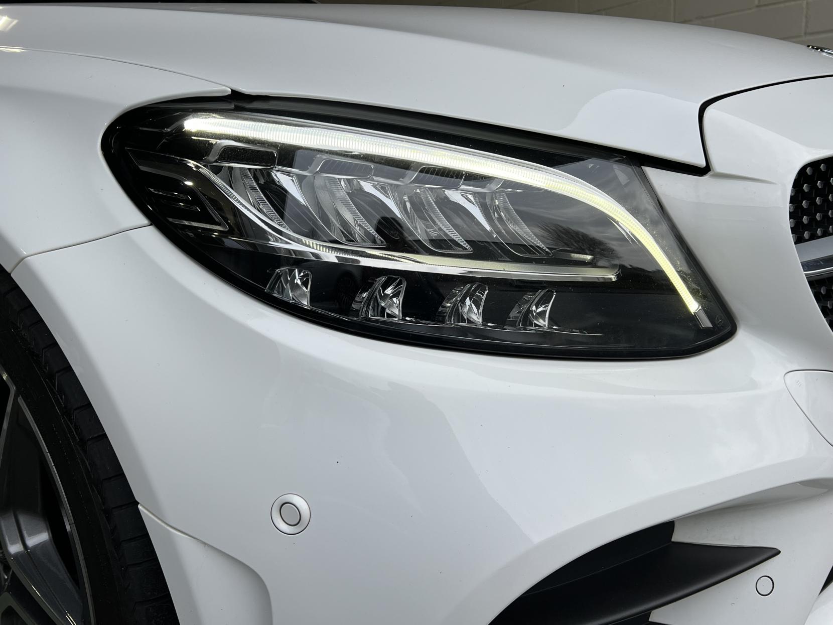 Mercedes-Benz C Class 2.0 C220d AMG Line Coupe 2dr Diesel G-Tronic+ Euro 6 (s/s) (194 ps)