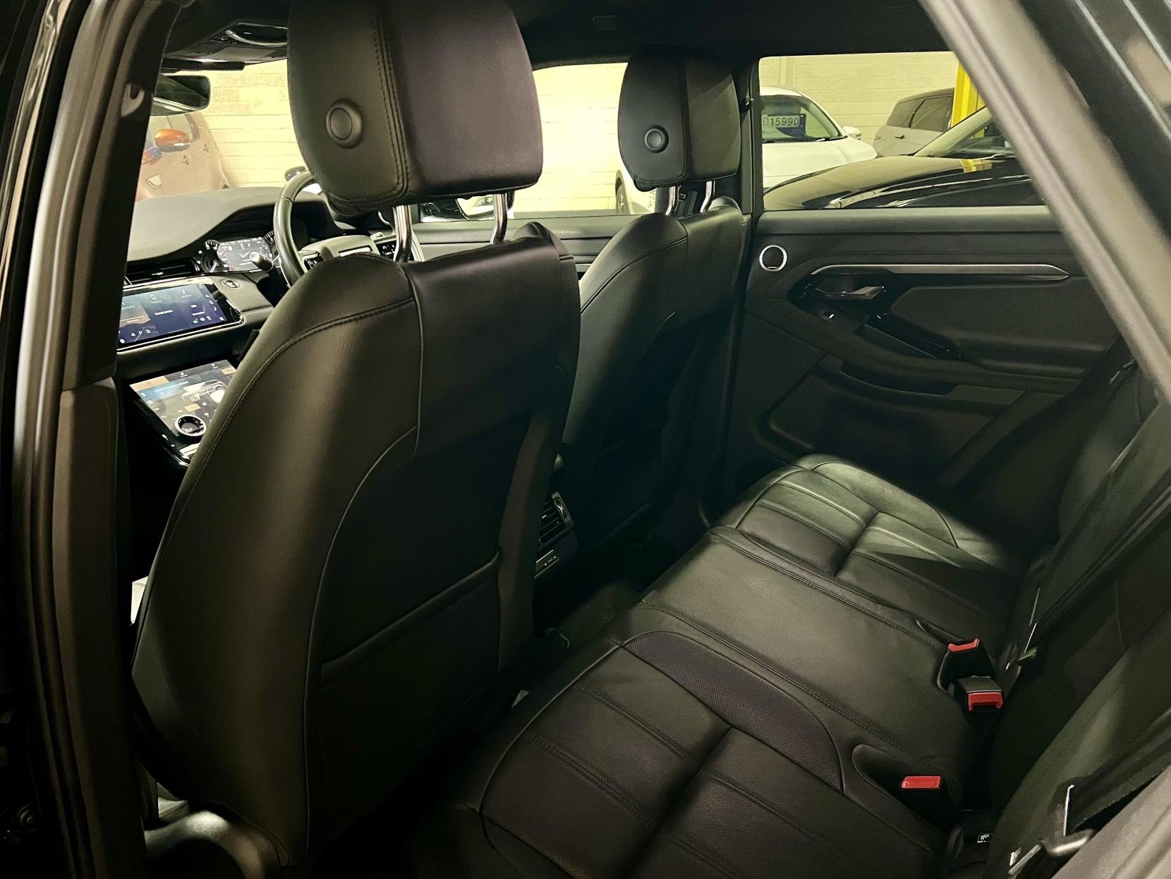 Land Rover Range Rover Evoque 1.5 P300e 12.2kWh R-Dynamic SE SUV 5dr Petrol Plug-in Hybrid Auto 4WD Euro 6 (s/s) (309 ps)