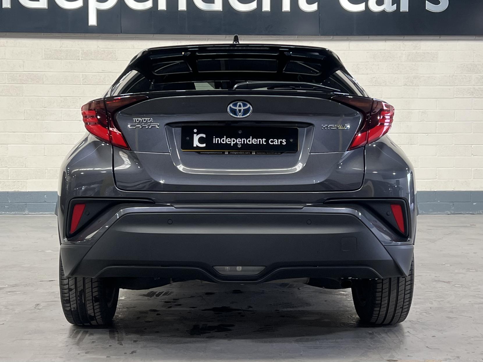 Toyota C-HR 1.8 VVT-h Dynamic SUV 5dr Petrol Hybrid CVT Euro 6 (s/s) (122 ps)