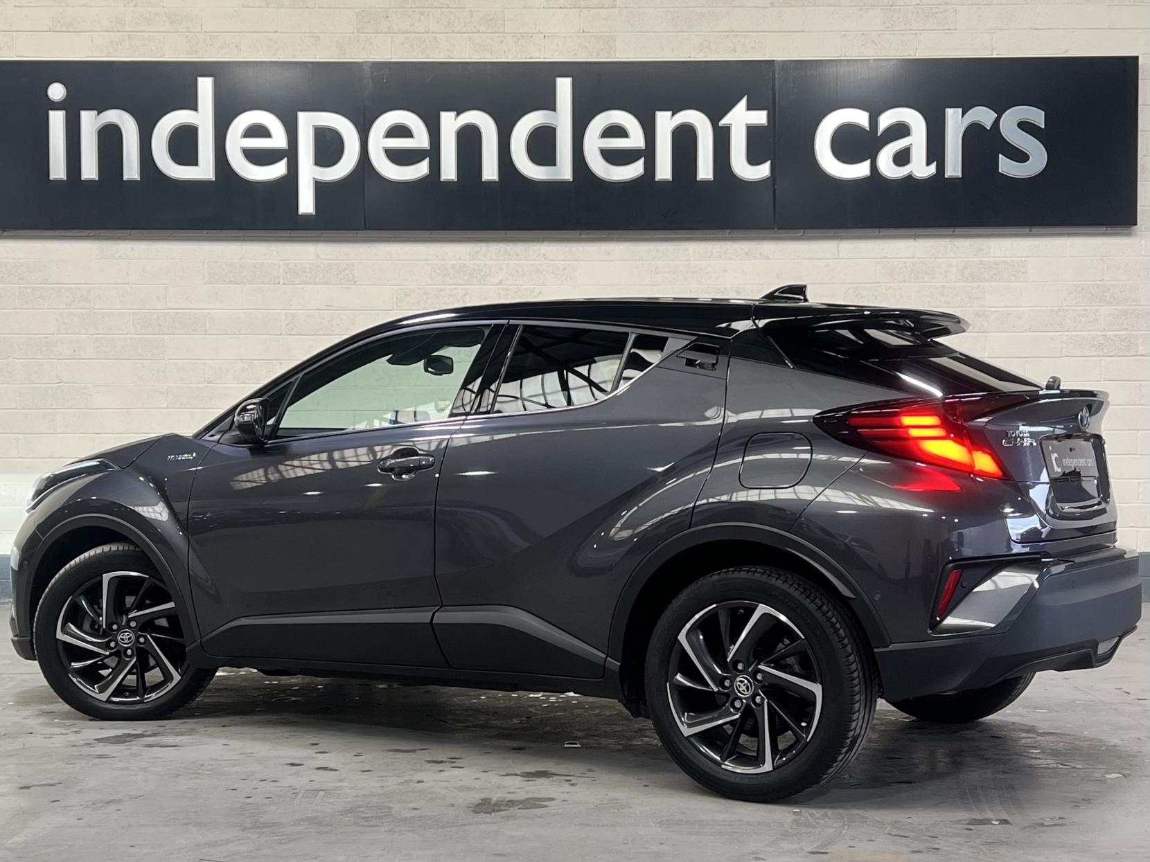 Toyota C-HR 1.8 VVT-h Dynamic SUV 5dr Petrol Hybrid CVT Euro 6 (s/s) (122 ps)