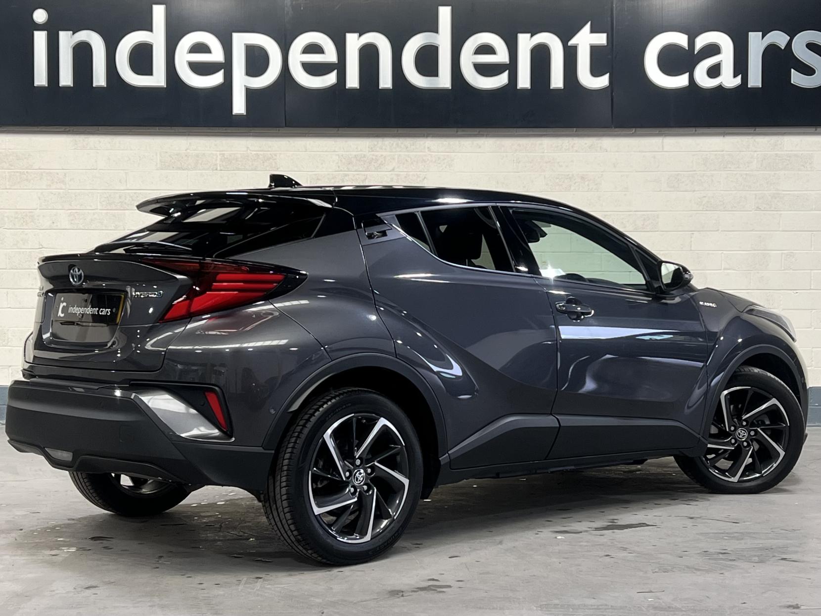 Toyota C-HR 1.8 VVT-h Dynamic SUV 5dr Petrol Hybrid CVT Euro 6 (s/s) (122 ps)