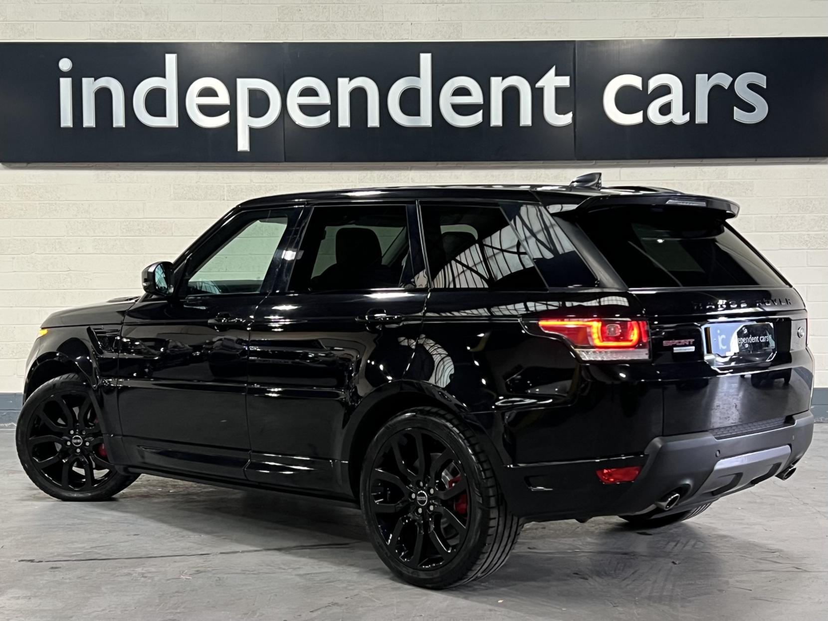 Land Rover Range Rover Sport 3.0 SD V6 Autobiography Dynamic SUV 5dr Diesel Auto 4WD Euro 6 (s/s) (306 ps)