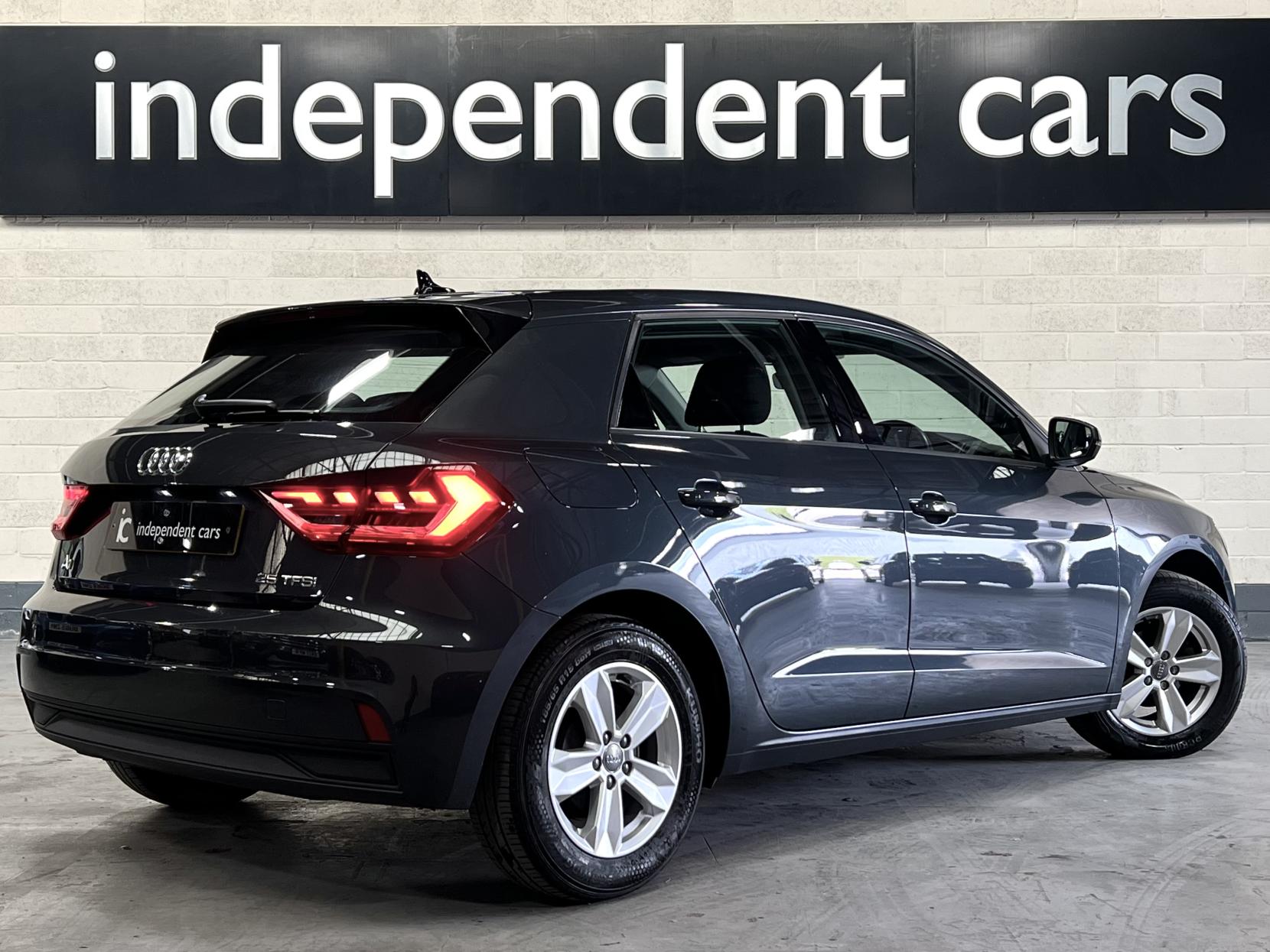 Audi A1 1.0 TFSI 25 Technik Sportback 5dr Petrol Manual Euro 6 (s/s) (95 ps)